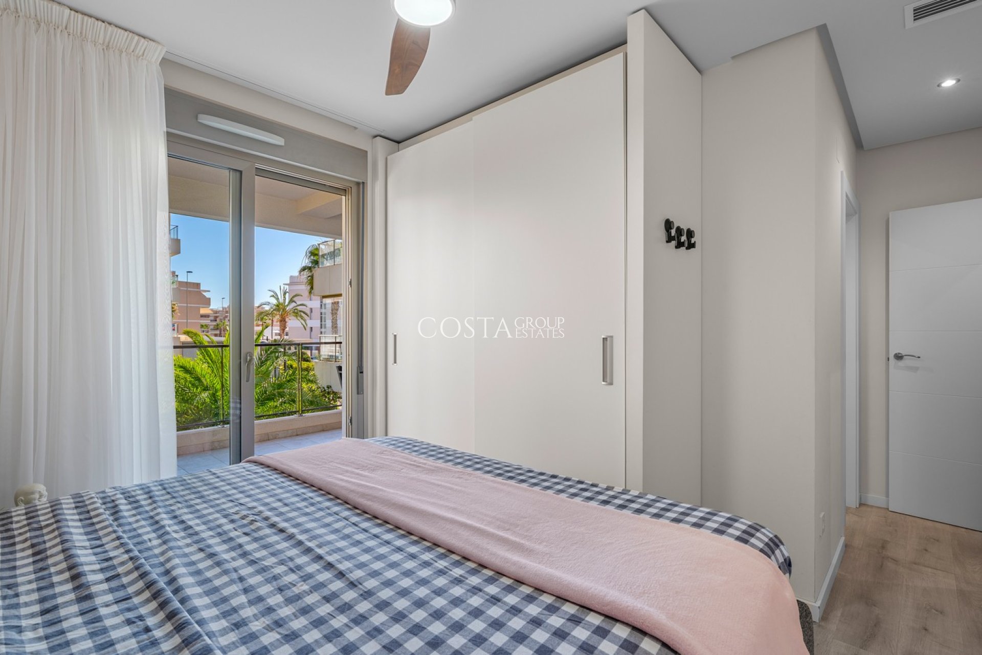 Odsprzedaż - Apartments -
Orihuela Costa - Los Dolses