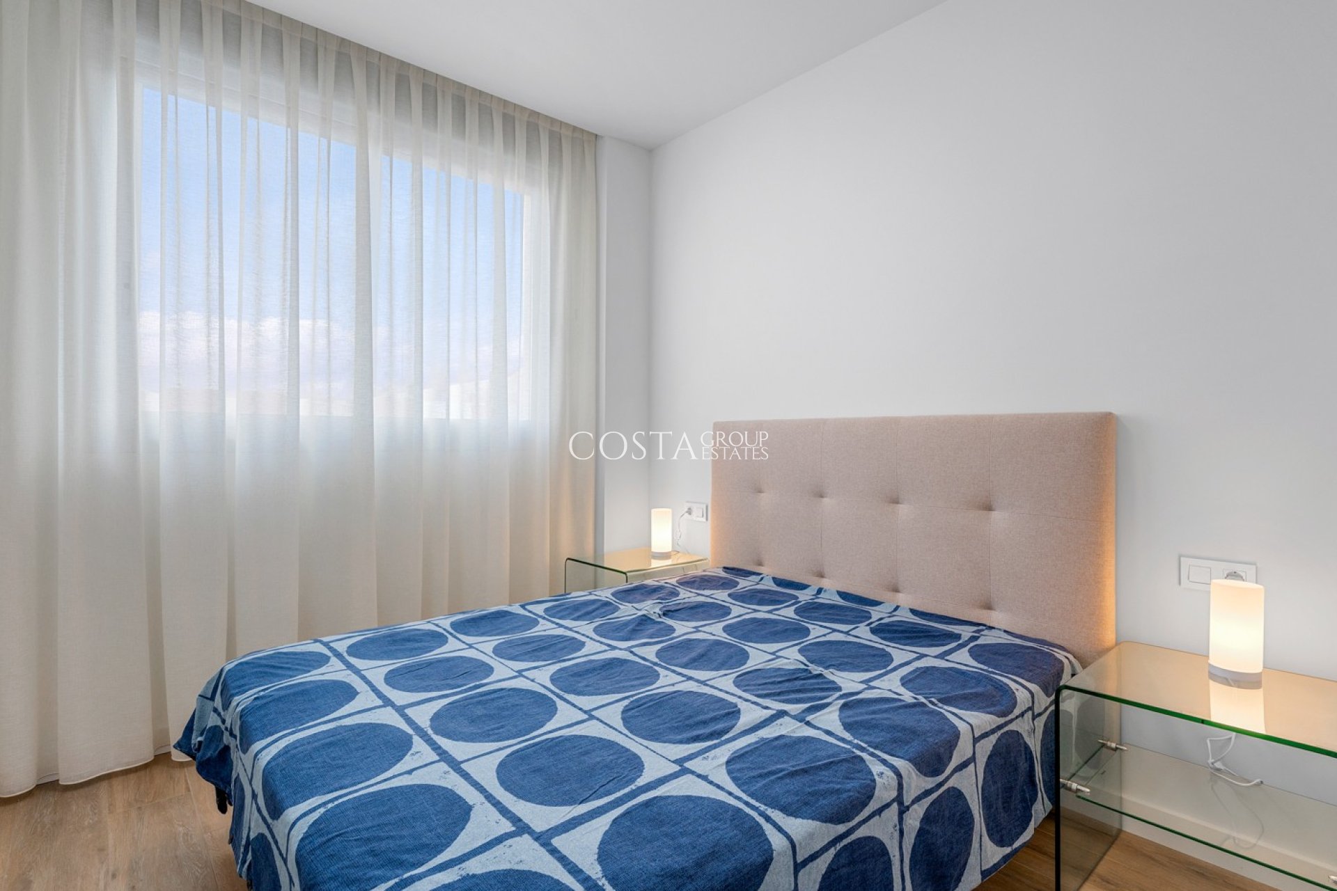 Odsprzedaż - Apartments -
Orihuela Costa - Los Dolses