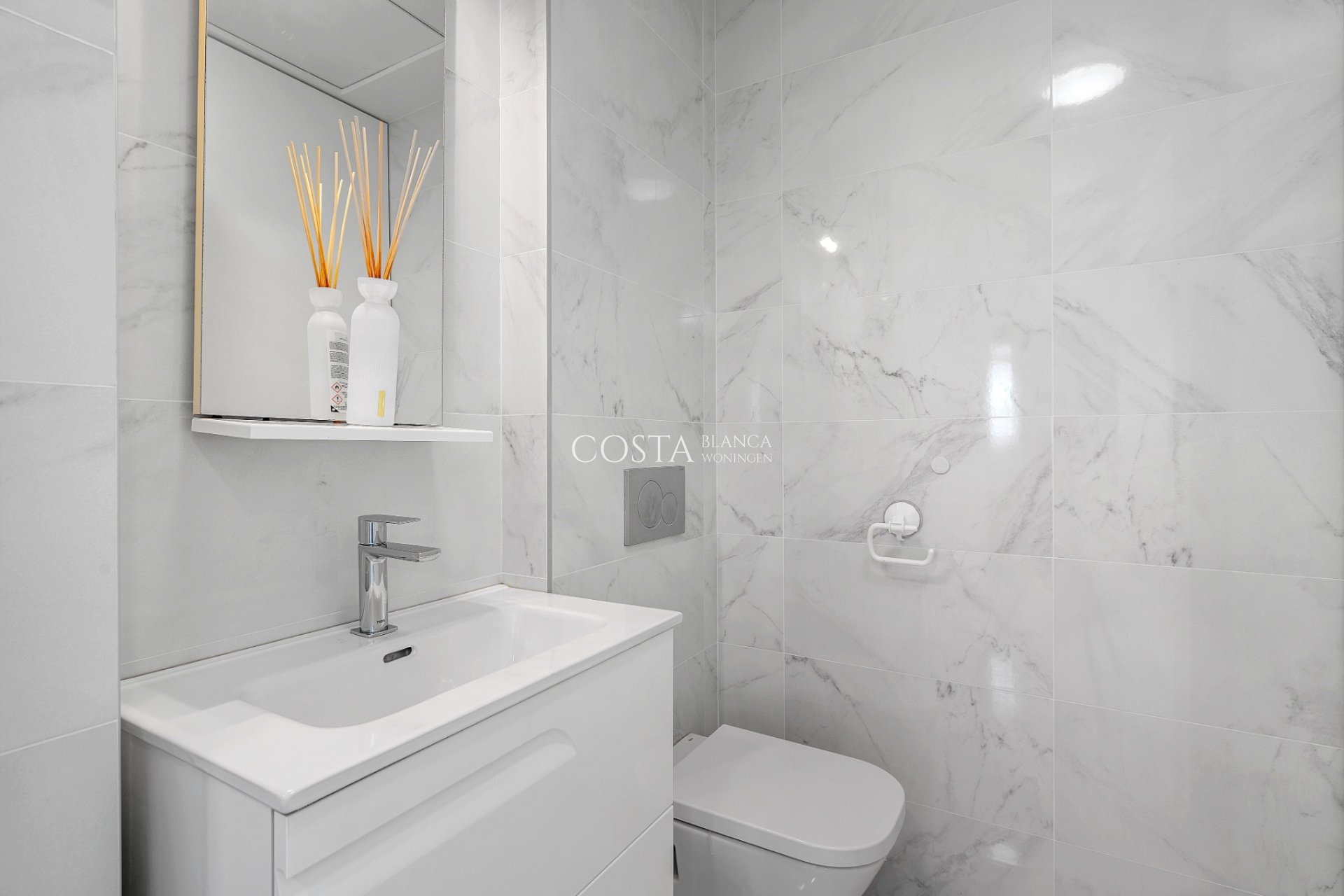 Odsprzedaż - Apartments -
Orihuela Costa - Los Dolses