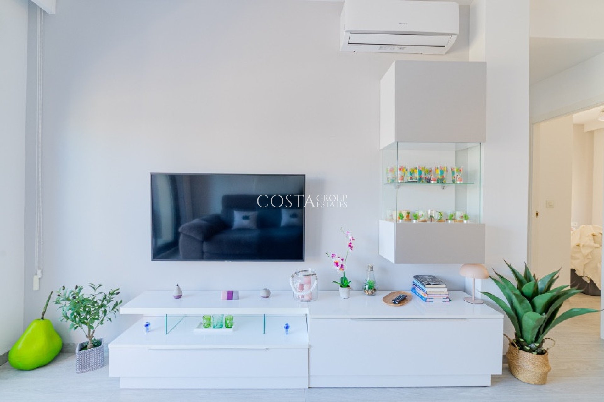 Odsprzedaż - Apartments -
Orihuela Costa - Mil Palmeras