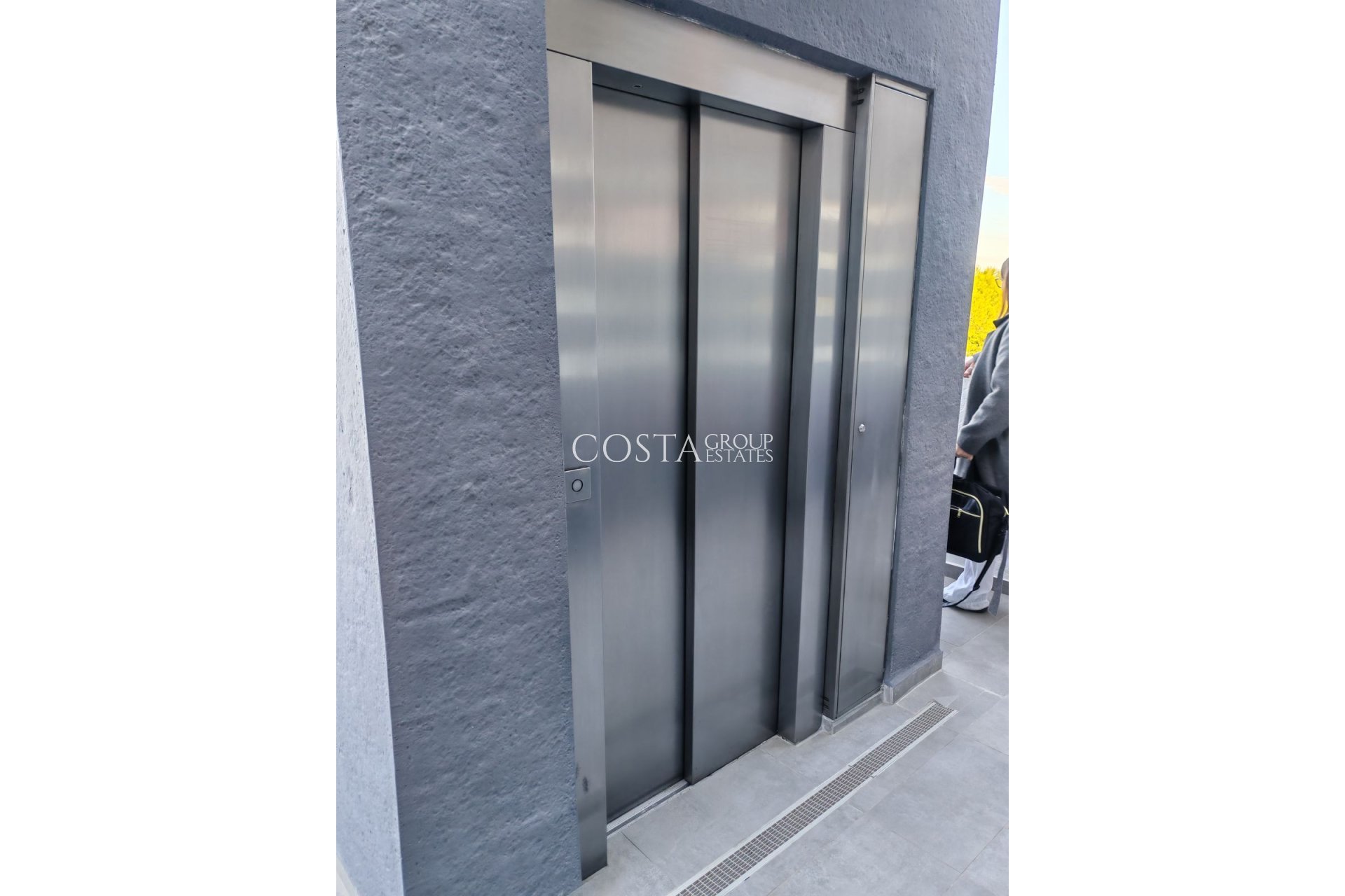 Odsprzedaż - Apartments -
Orihuela Costa - Playa Flamenca