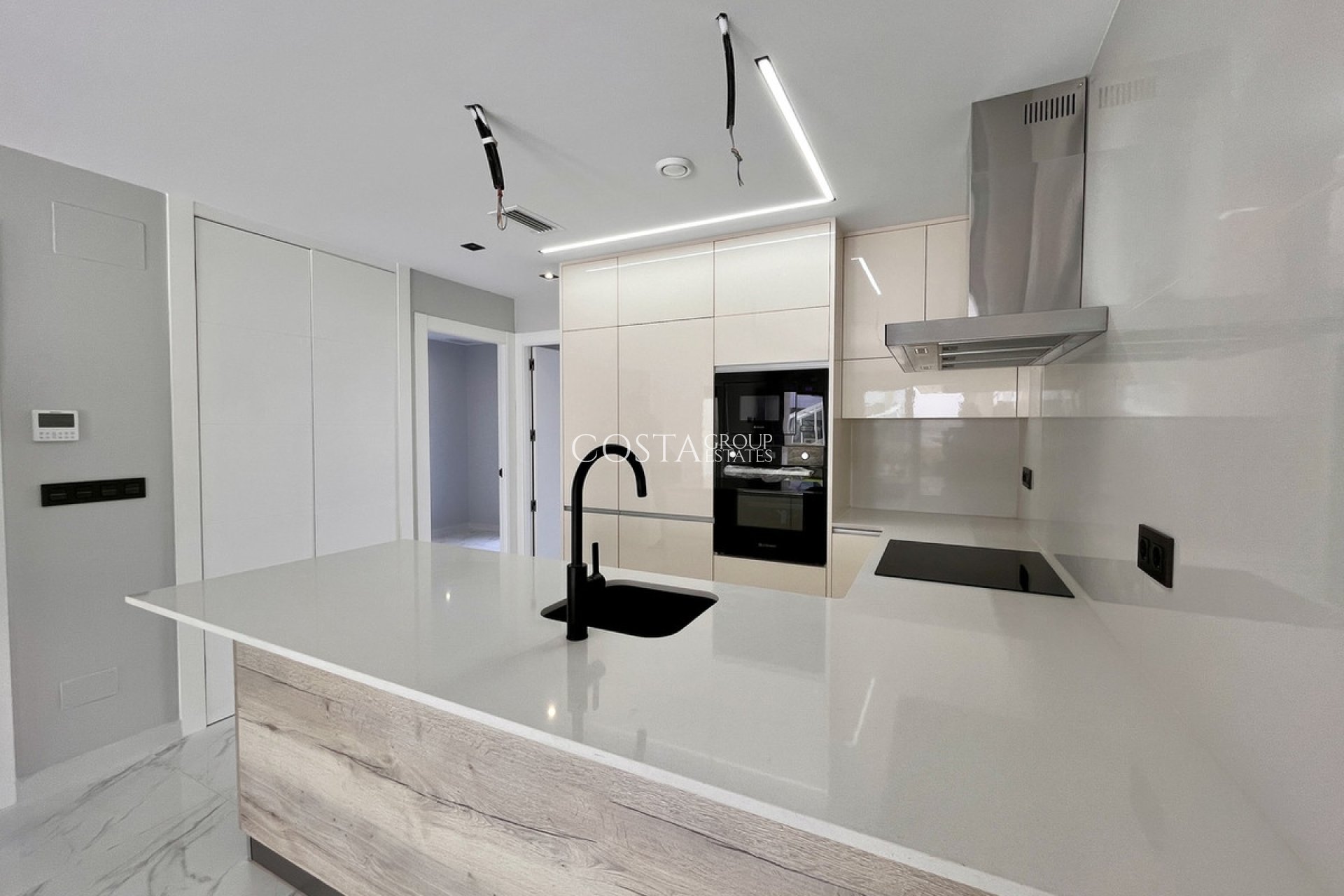 Odsprzedaż - Apartments -
Orihuela Costa - Playa Flamenca