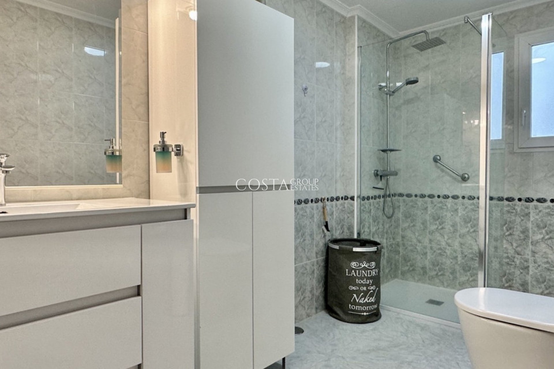 Odsprzedaż - Apartments -
Orihuela Costa - Playa Flamenca