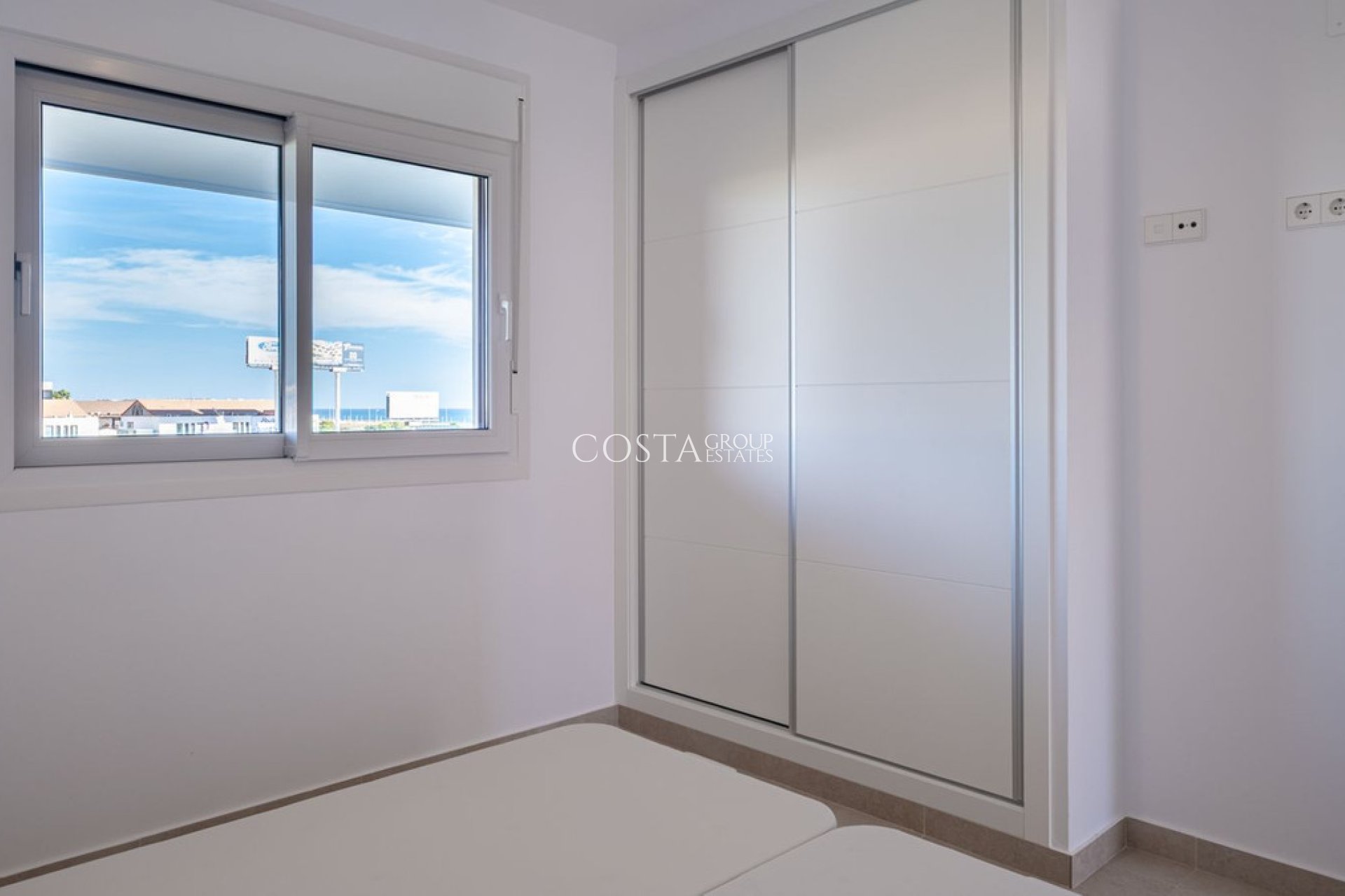 Odsprzedaż - Apartments -
Orihuela Costa - Playa Flamenca
