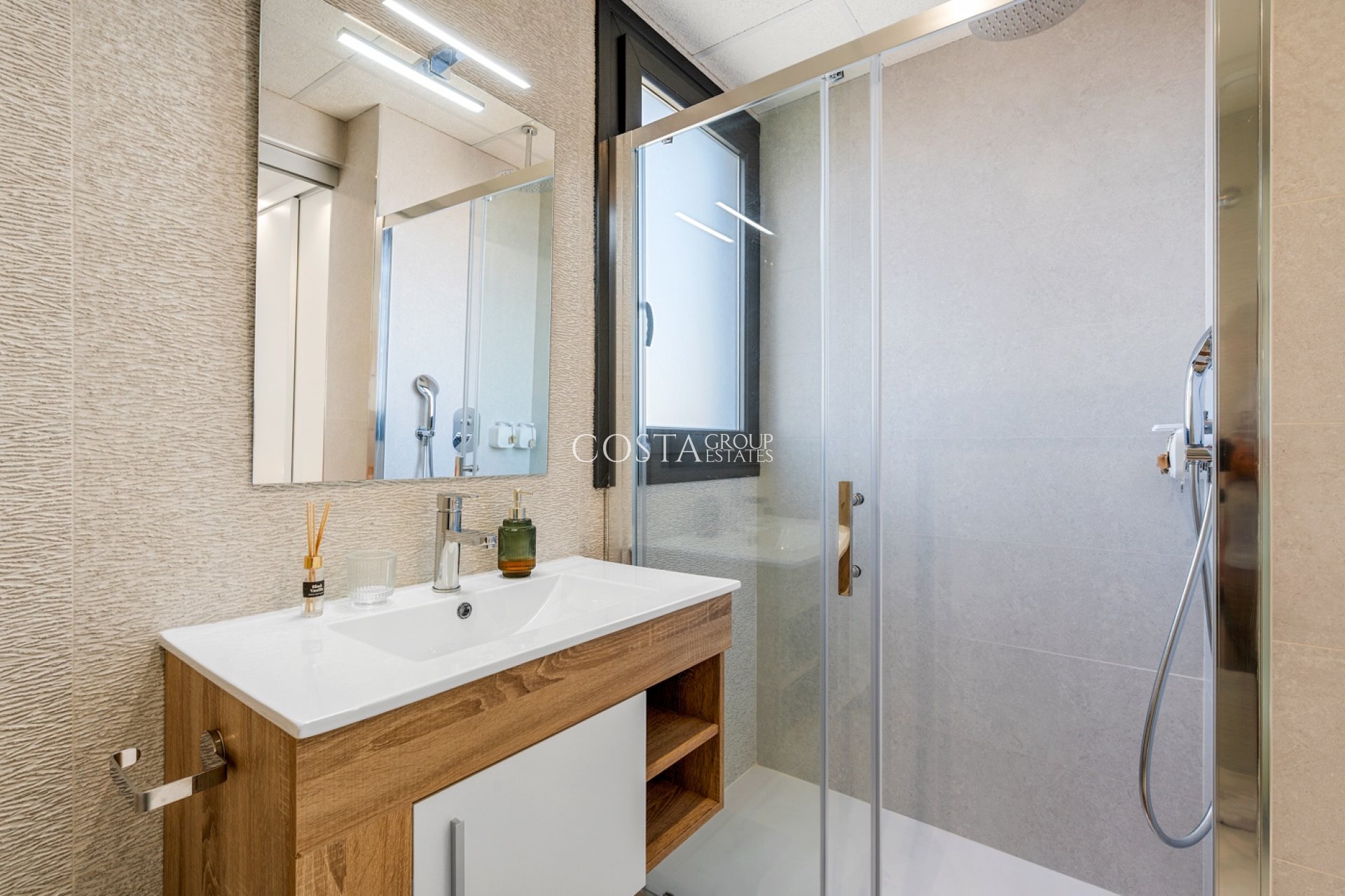 Odsprzedaż - Apartments -
Orihuela Costa - Playa Flamenca