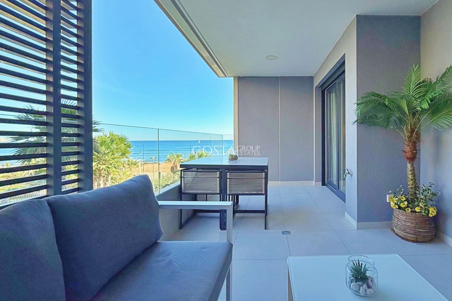 Odsprzedaż - Apartments -
Orihuela Costa - Punta Prima