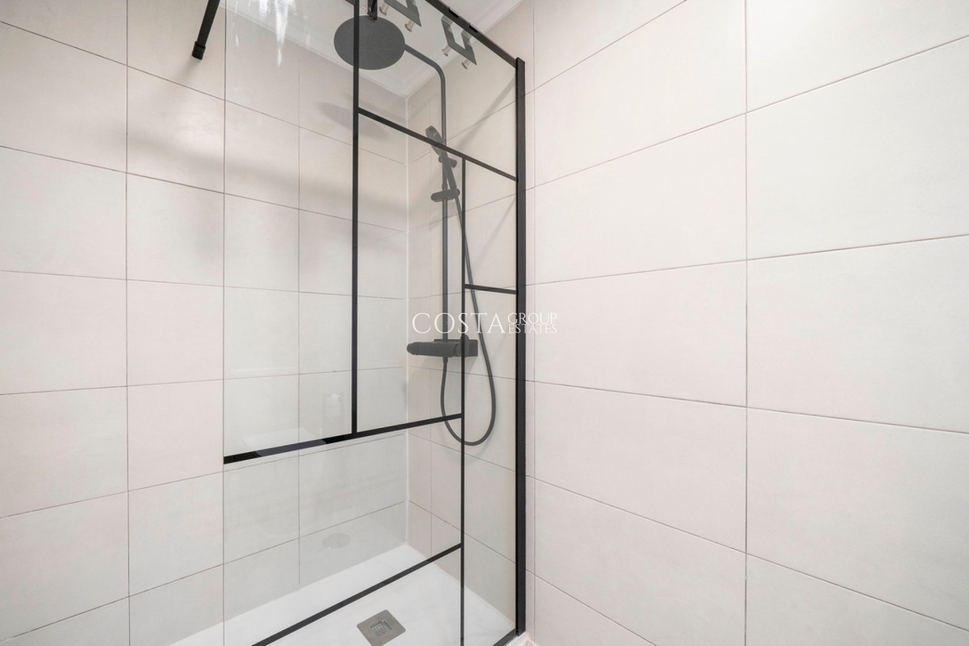 Odsprzedaż - Apartments -
Orihuela Costa - Punta Prima