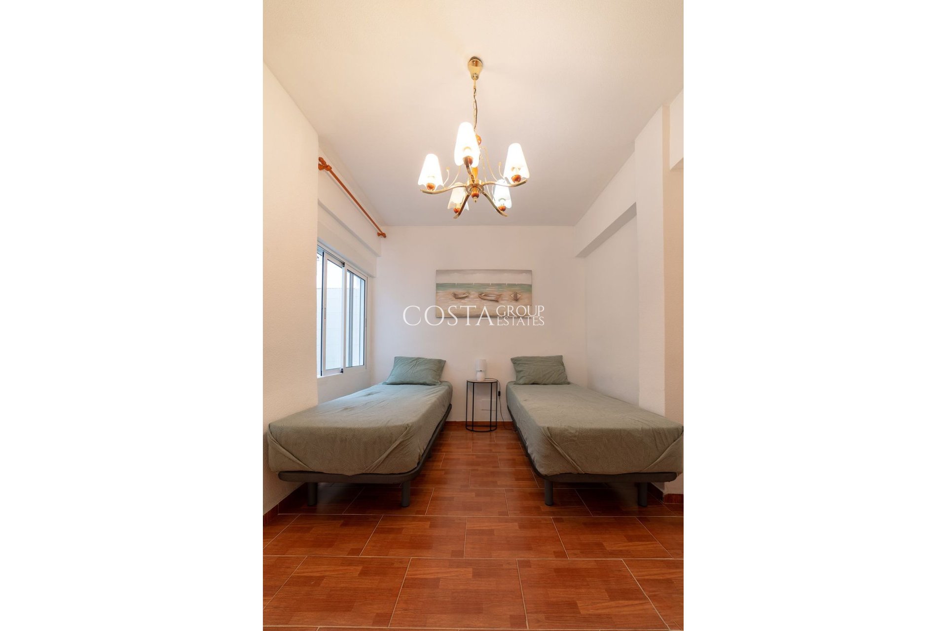 Odsprzedaż - Apartments -
Orihuela Costa - Punta Prima