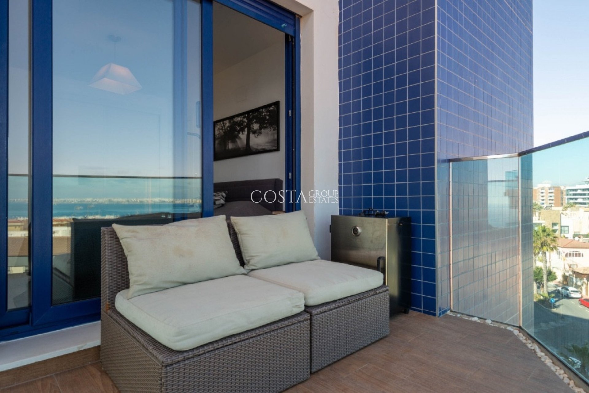 Odsprzedaż - Apartments -
Orihuela Costa - Punta Prima