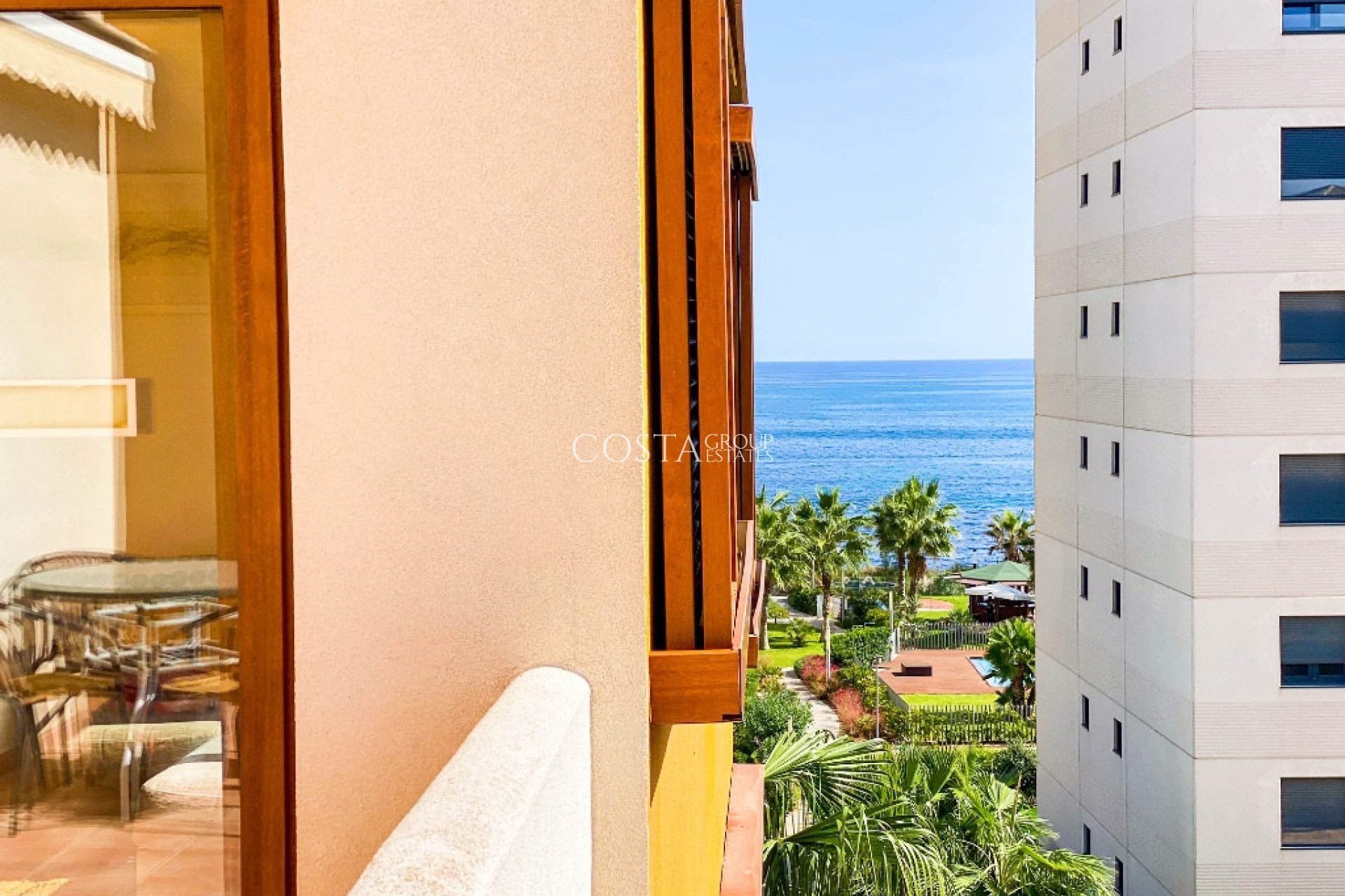 Odsprzedaż - Apartments -
Orihuela Costa - Punta Prima