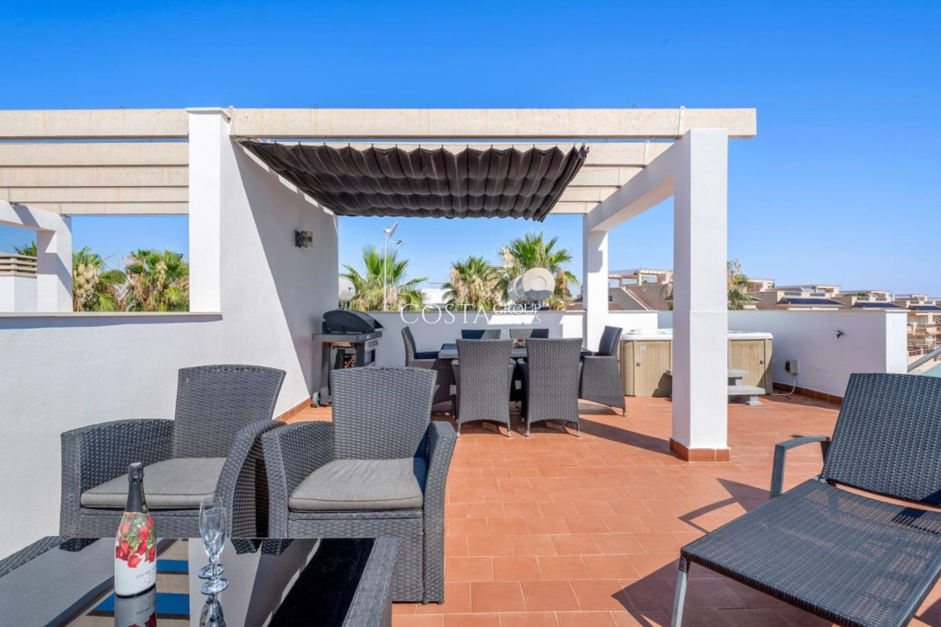 Odsprzedaż - Apartments -
Orihuela Costa - Punta Prima