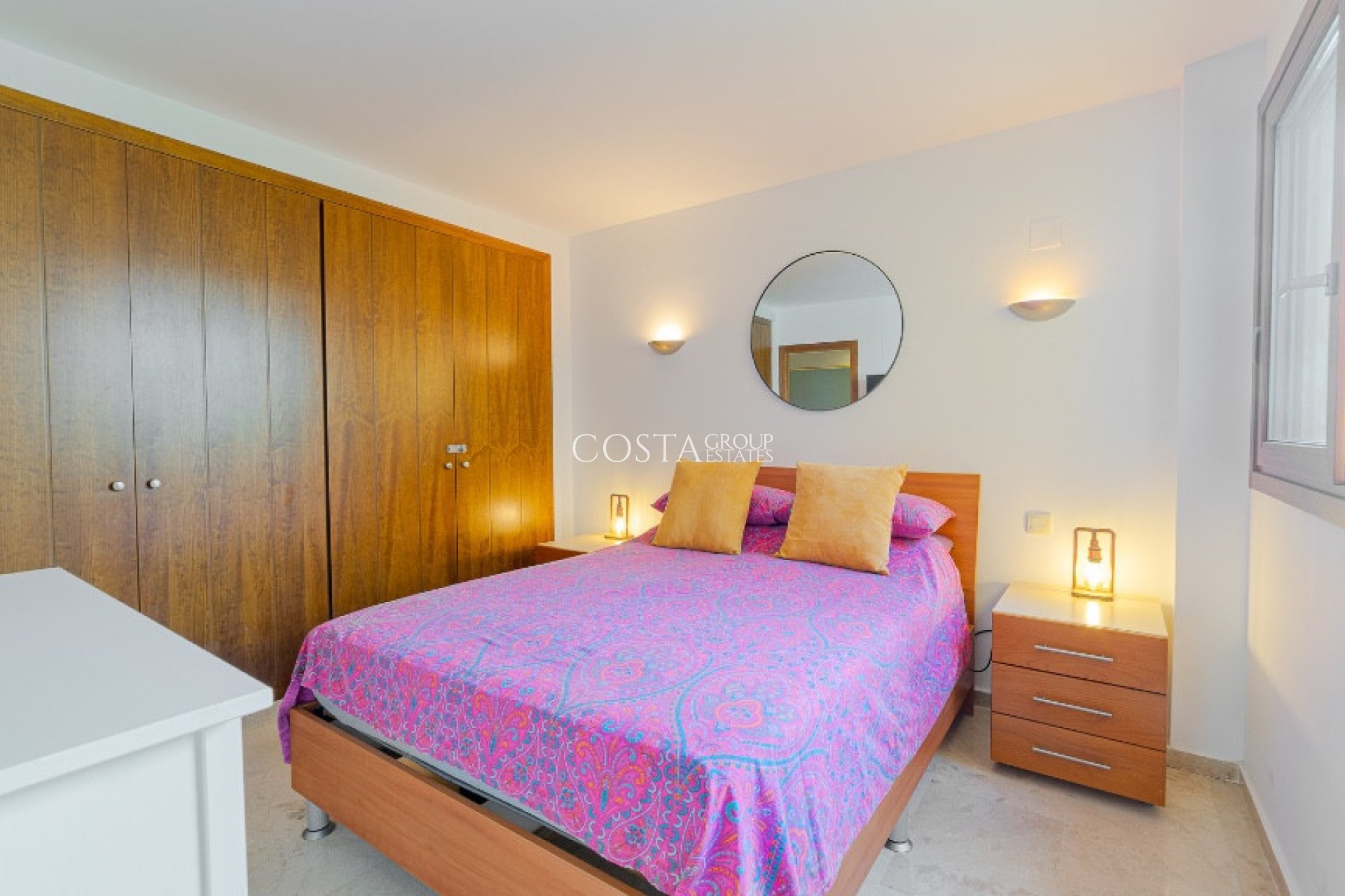 Odsprzedaż - Apartments -
Orihuela Costa - Punta Prima
