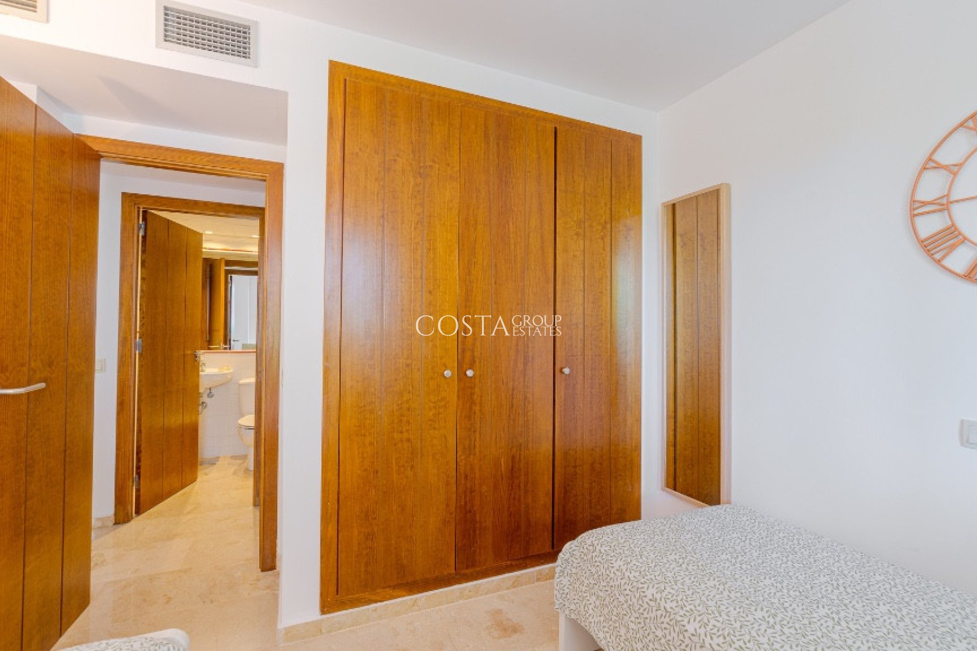 Odsprzedaż - Apartments -
Orihuela Costa - Punta Prima