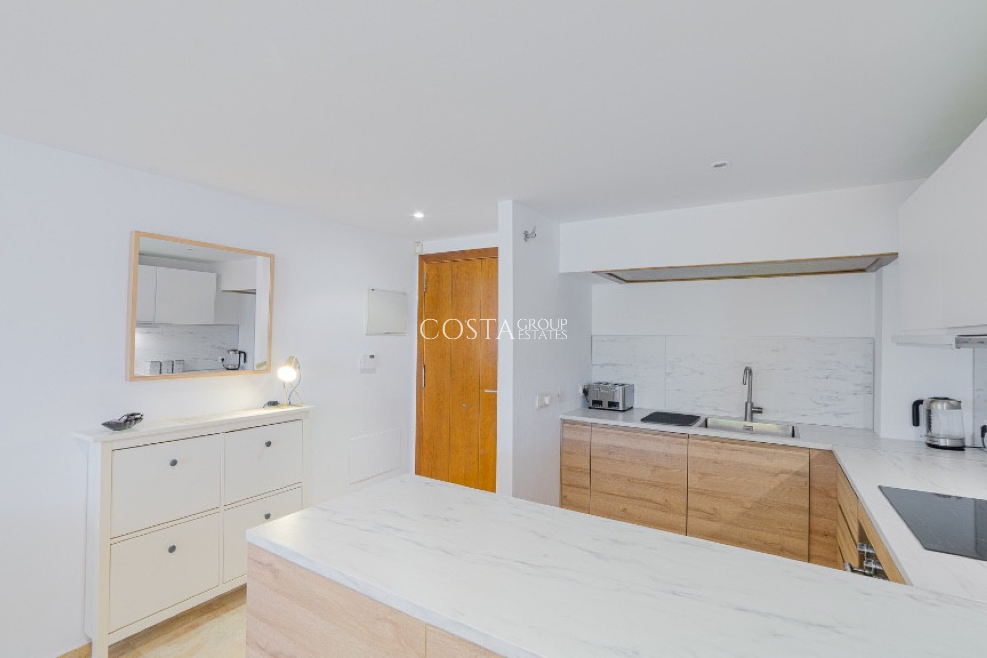 Odsprzedaż - Apartments -
Orihuela Costa - Punta Prima