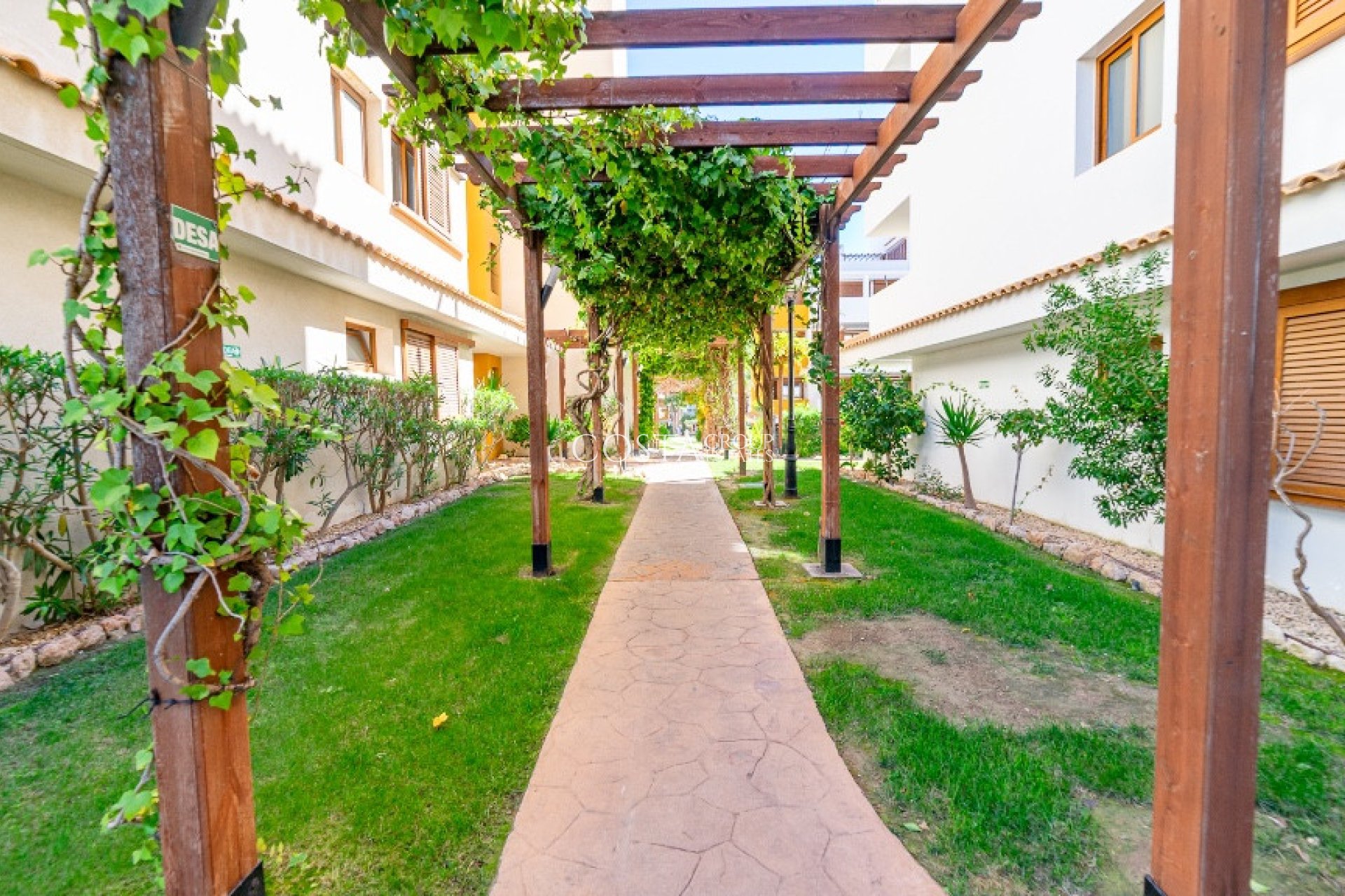 Odsprzedaż - Apartments -
Orihuela Costa - Punta Prima