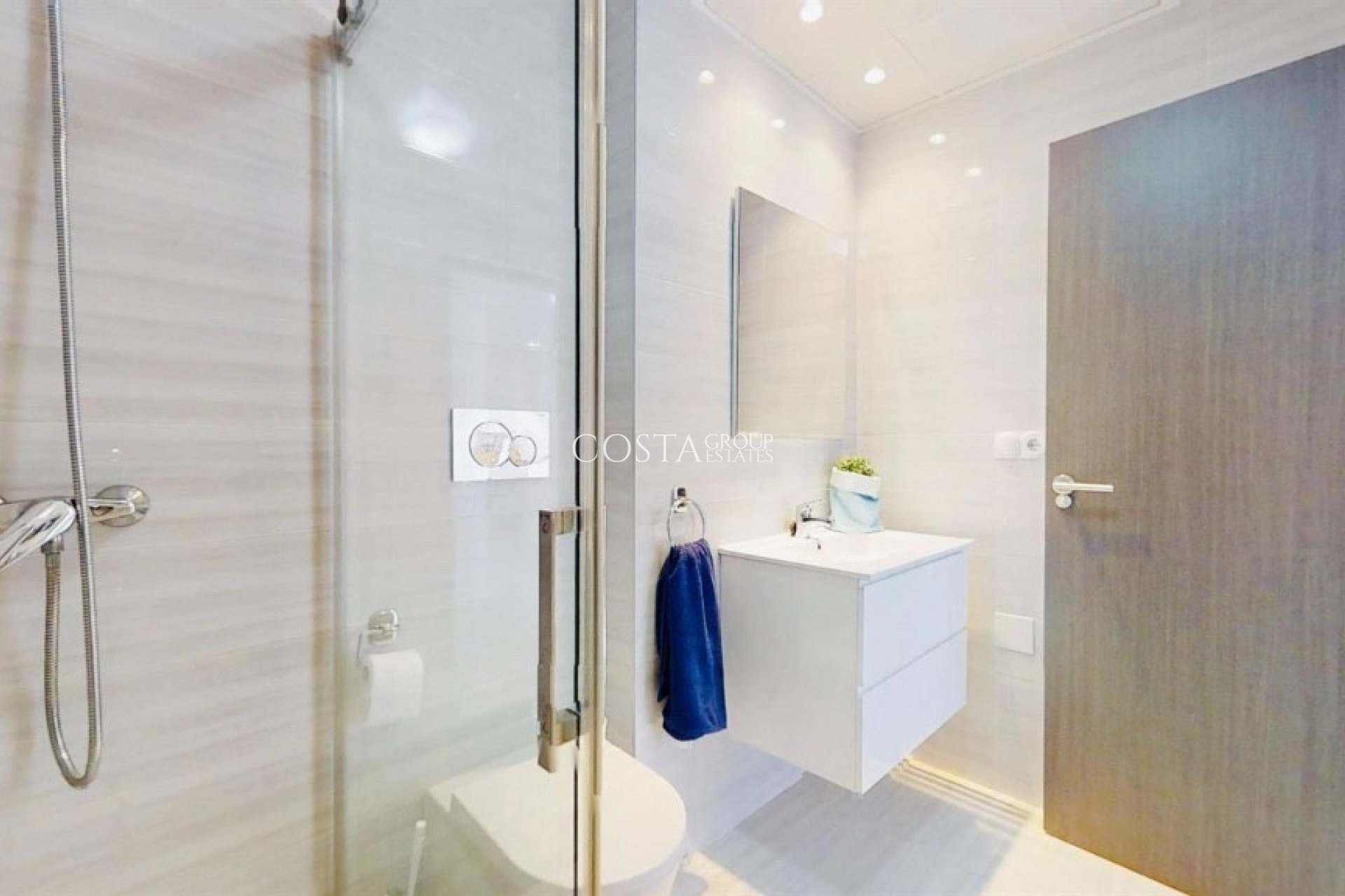 Odsprzedaż - Apartments -
Orihuela Costa - Punta Prima