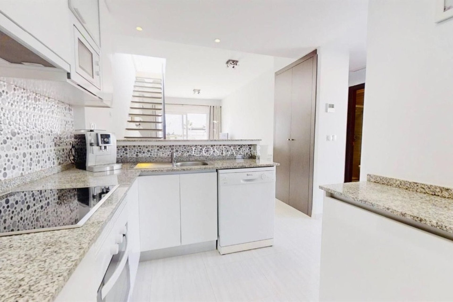 Odsprzedaż - Apartments -
Orihuela Costa - Punta Prima