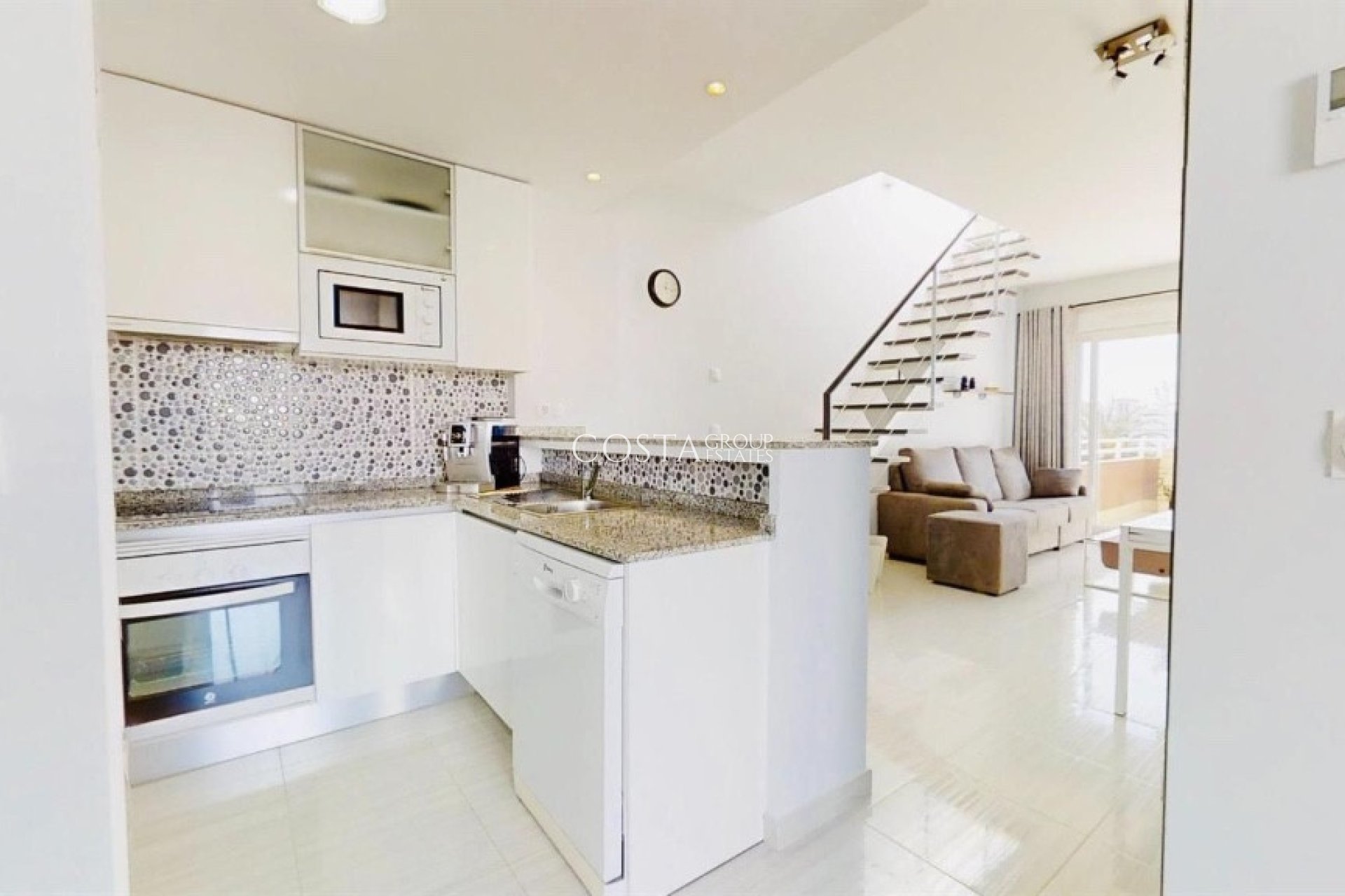 Odsprzedaż - Apartments -
Orihuela Costa - Punta Prima