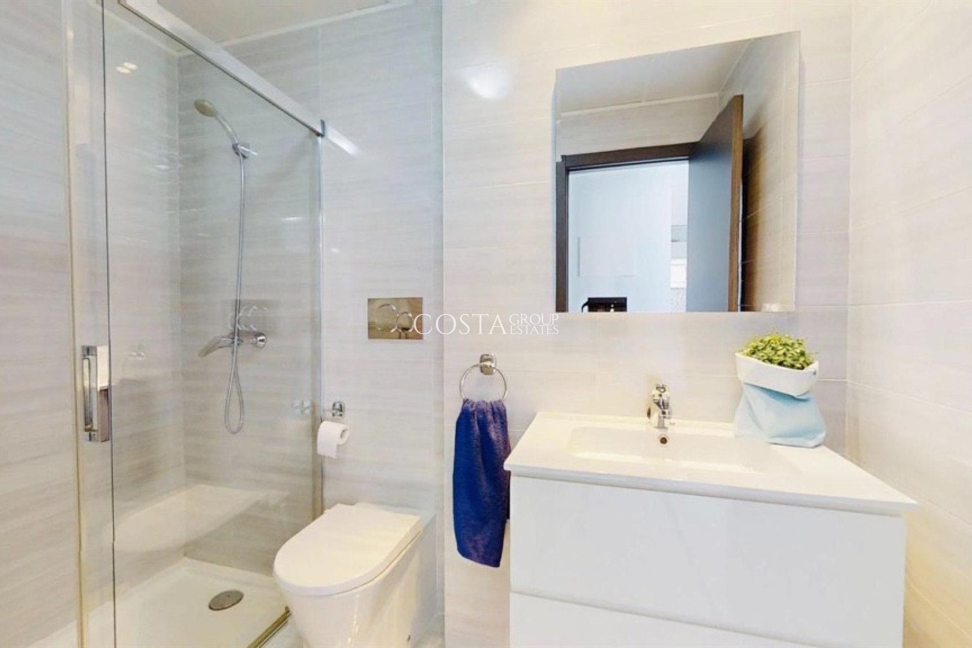 Odsprzedaż - Apartments -
Orihuela Costa - Punta Prima