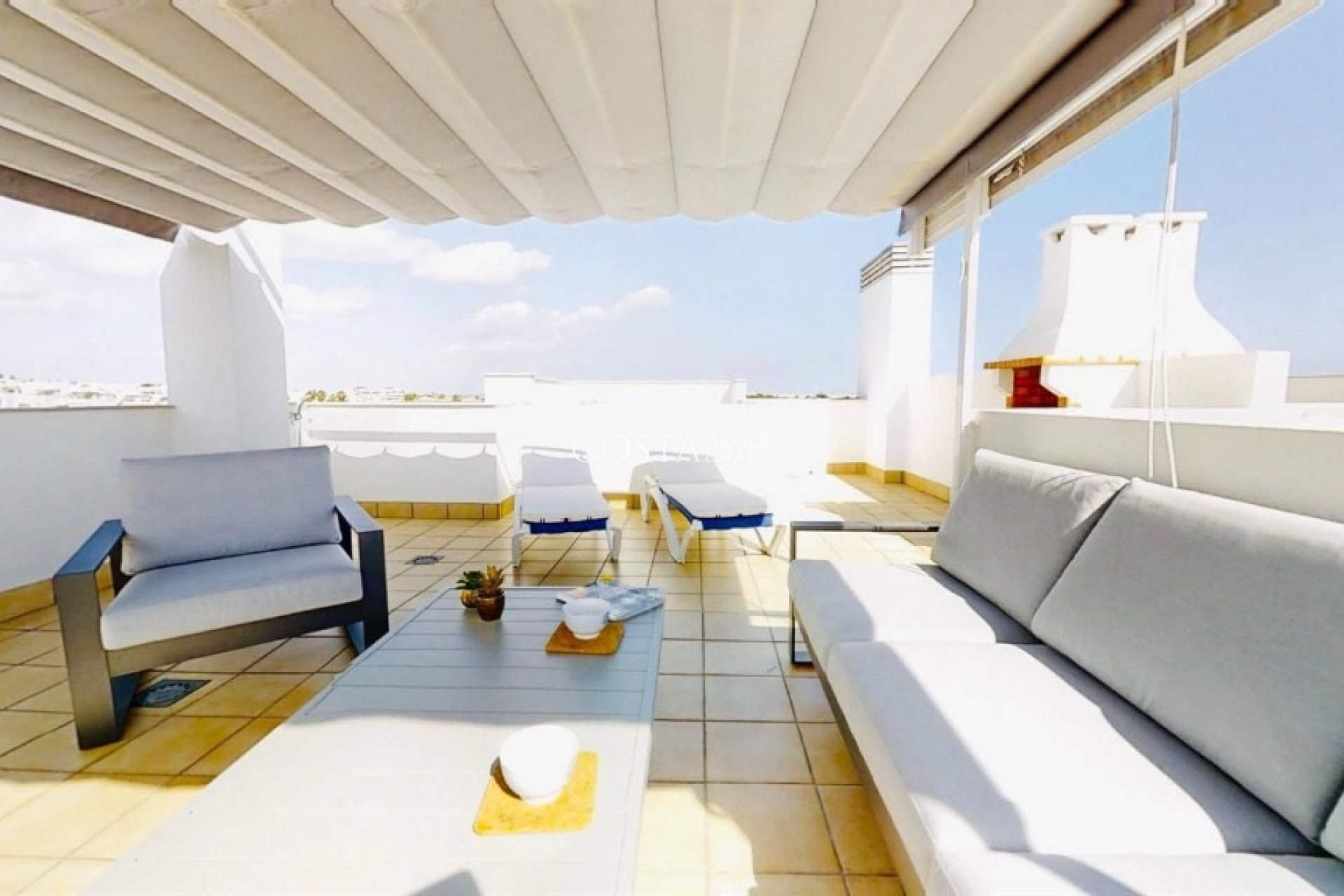 Odsprzedaż - Apartments -
Orihuela Costa - Punta Prima