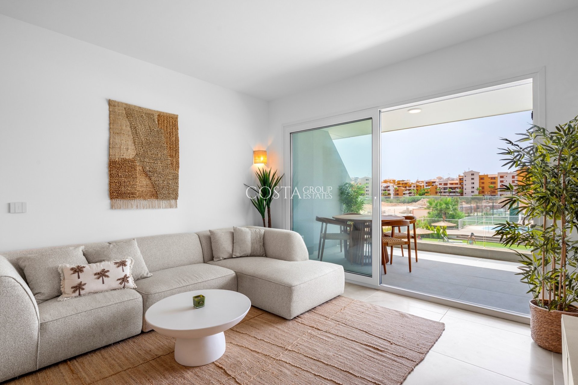 Odsprzedaż - Apartments -
Orihuela Costa - Punta Prima
