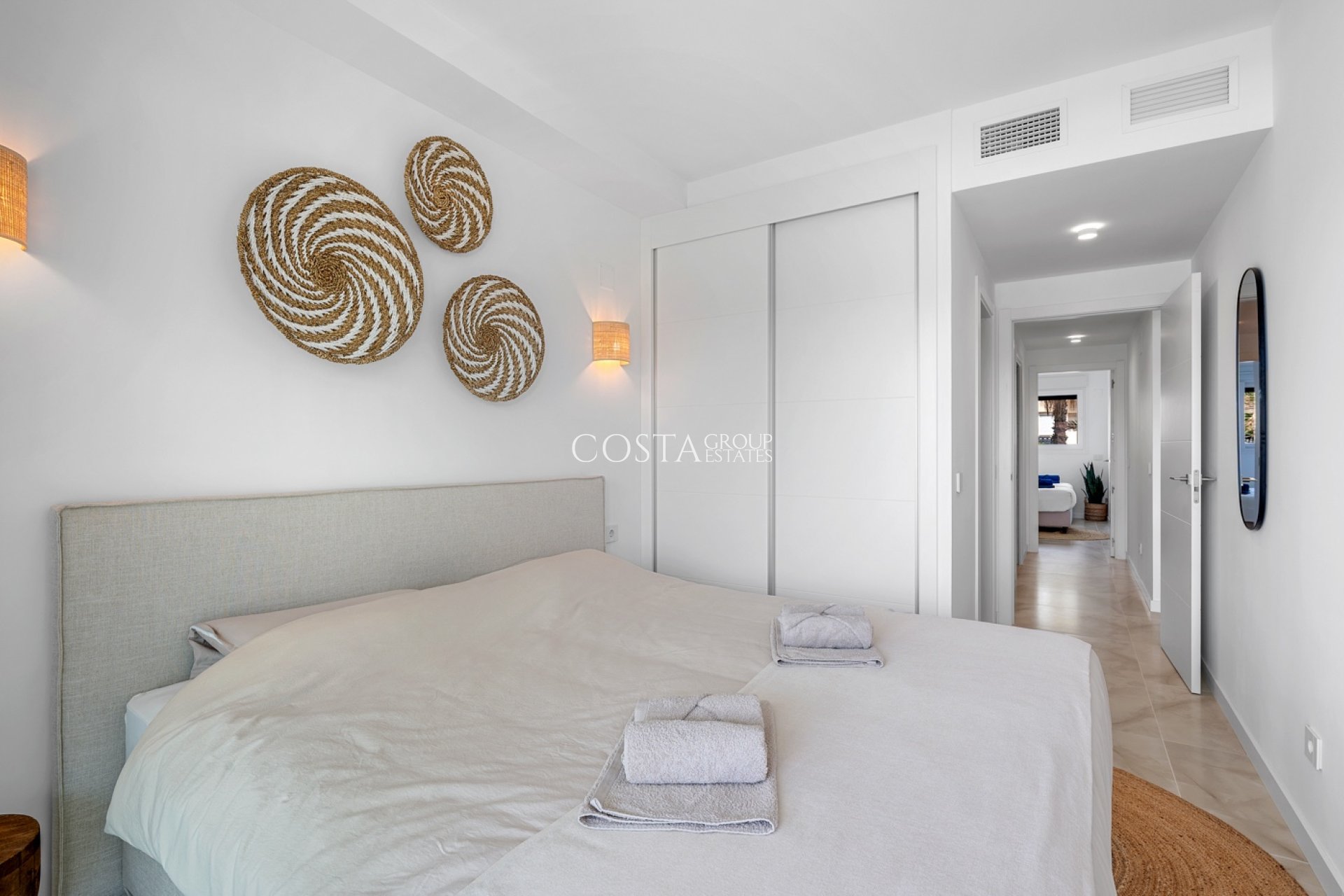 Odsprzedaż - Apartments -
Orihuela Costa - Punta Prima