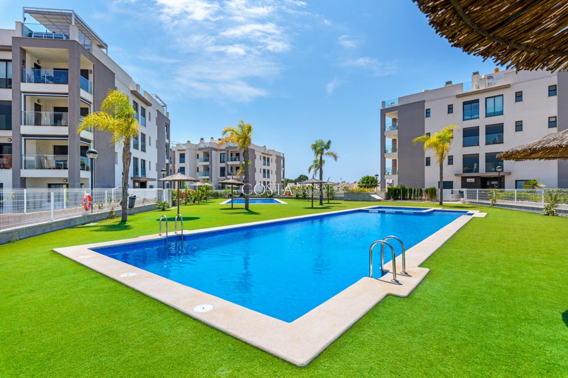 Odsprzedaż - Apartments -
Orihuela Costa - Villamartin*