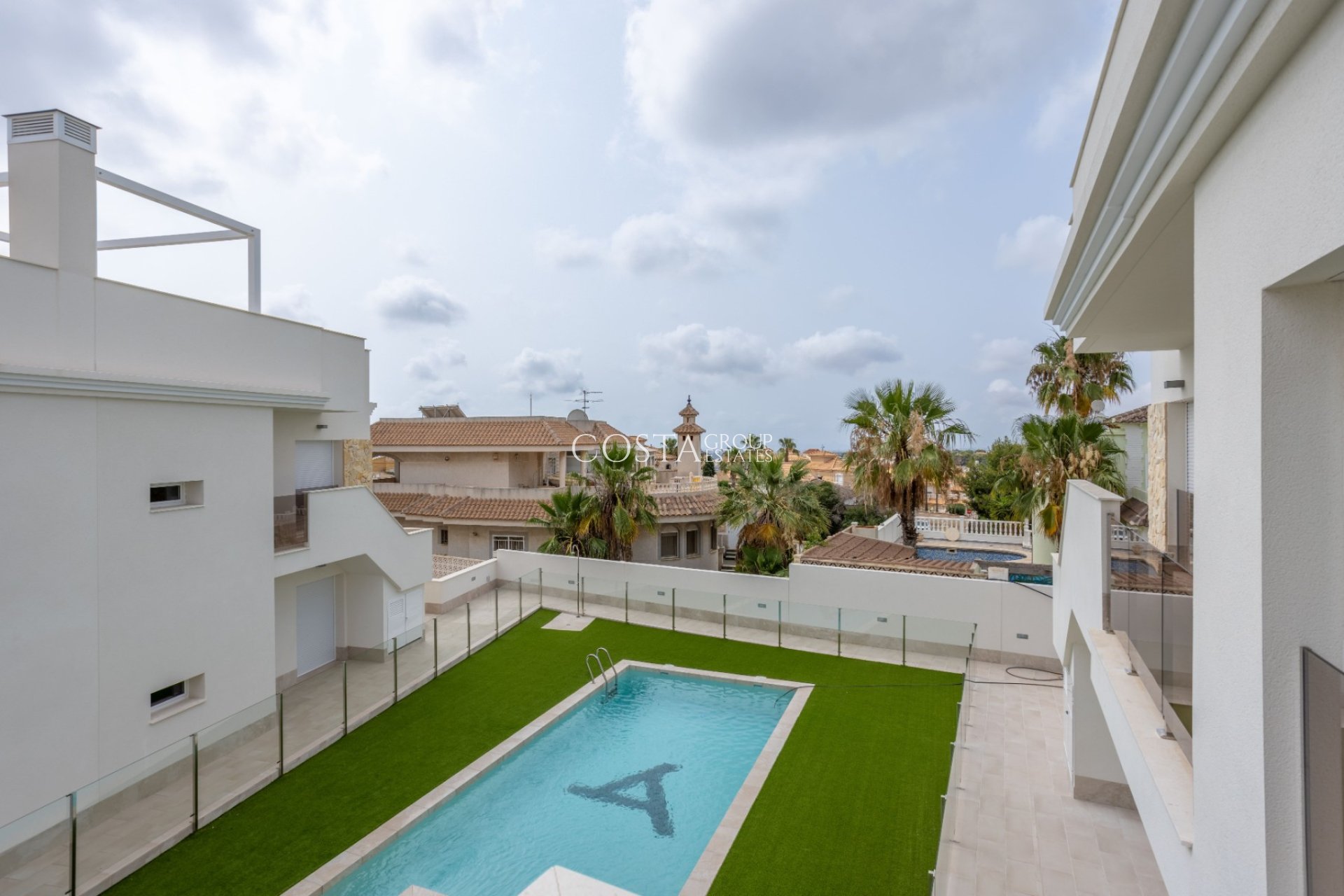 Odsprzedaż - Apartments -
Orihuela Costa - Villamartín