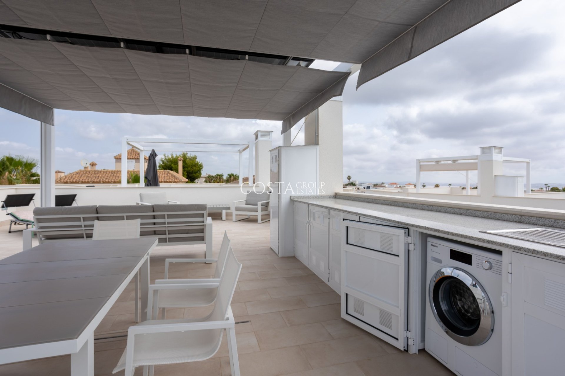 Odsprzedaż - Apartments -
Orihuela Costa - Villamartín