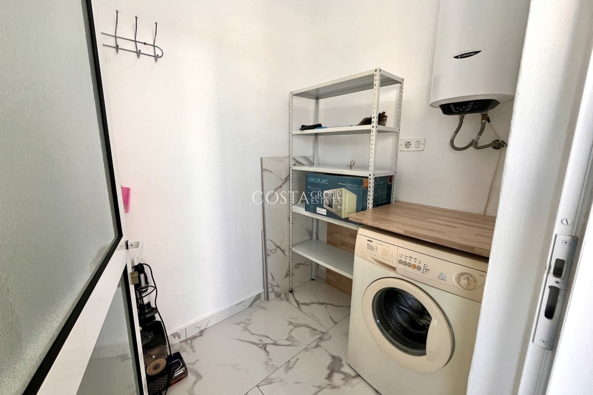 Odsprzedaż - Apartments -
Orihuela Costa - Villamartin