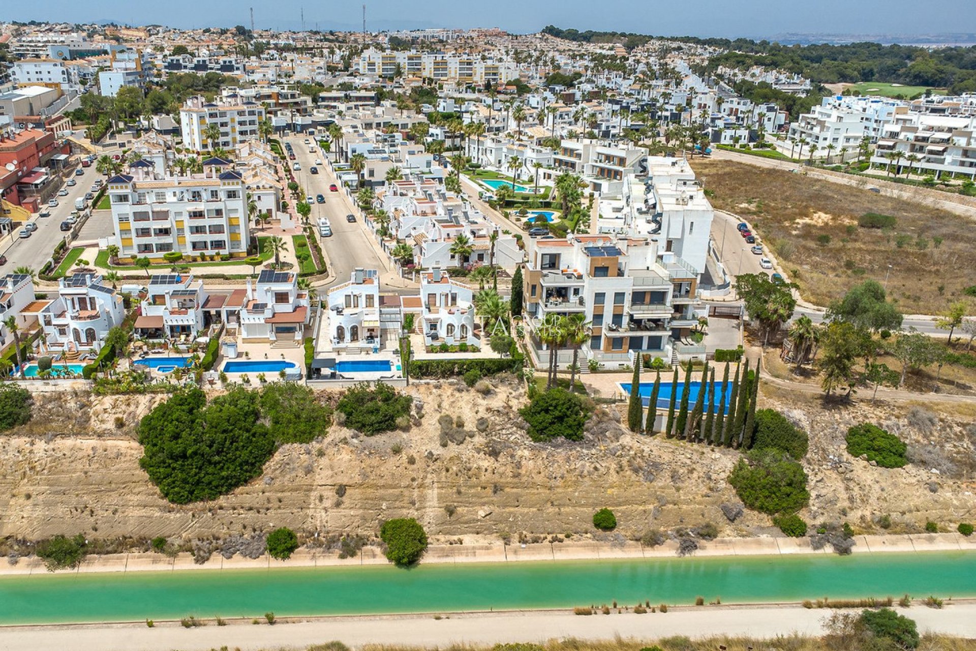 Odsprzedaż - Apartments -
Orihuela Costa - Villamartin