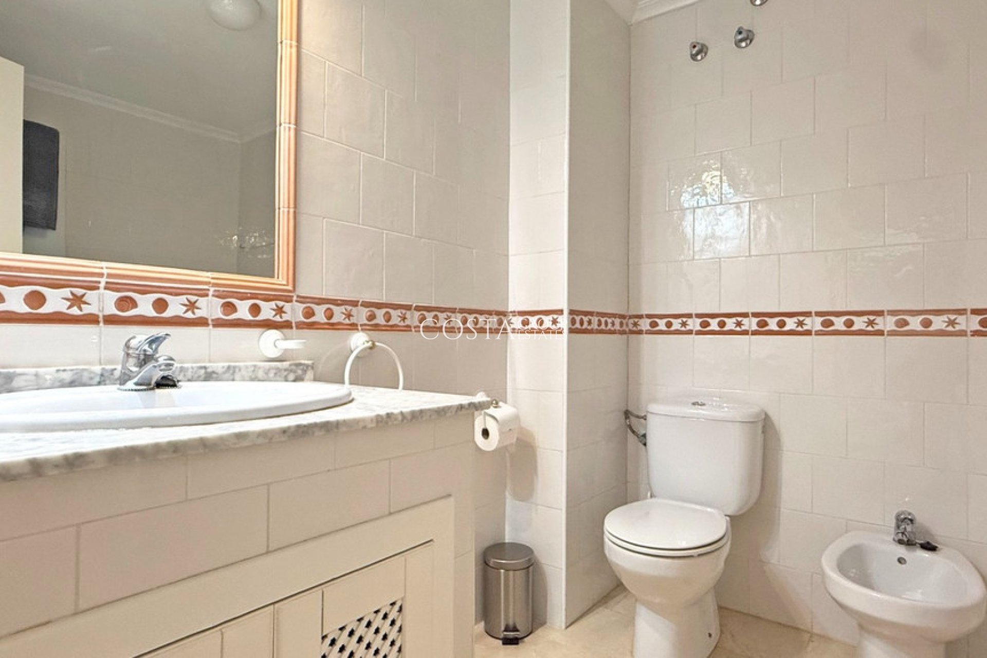 Odsprzedaż - Apartments -
Orihuela Costa - Villamartin