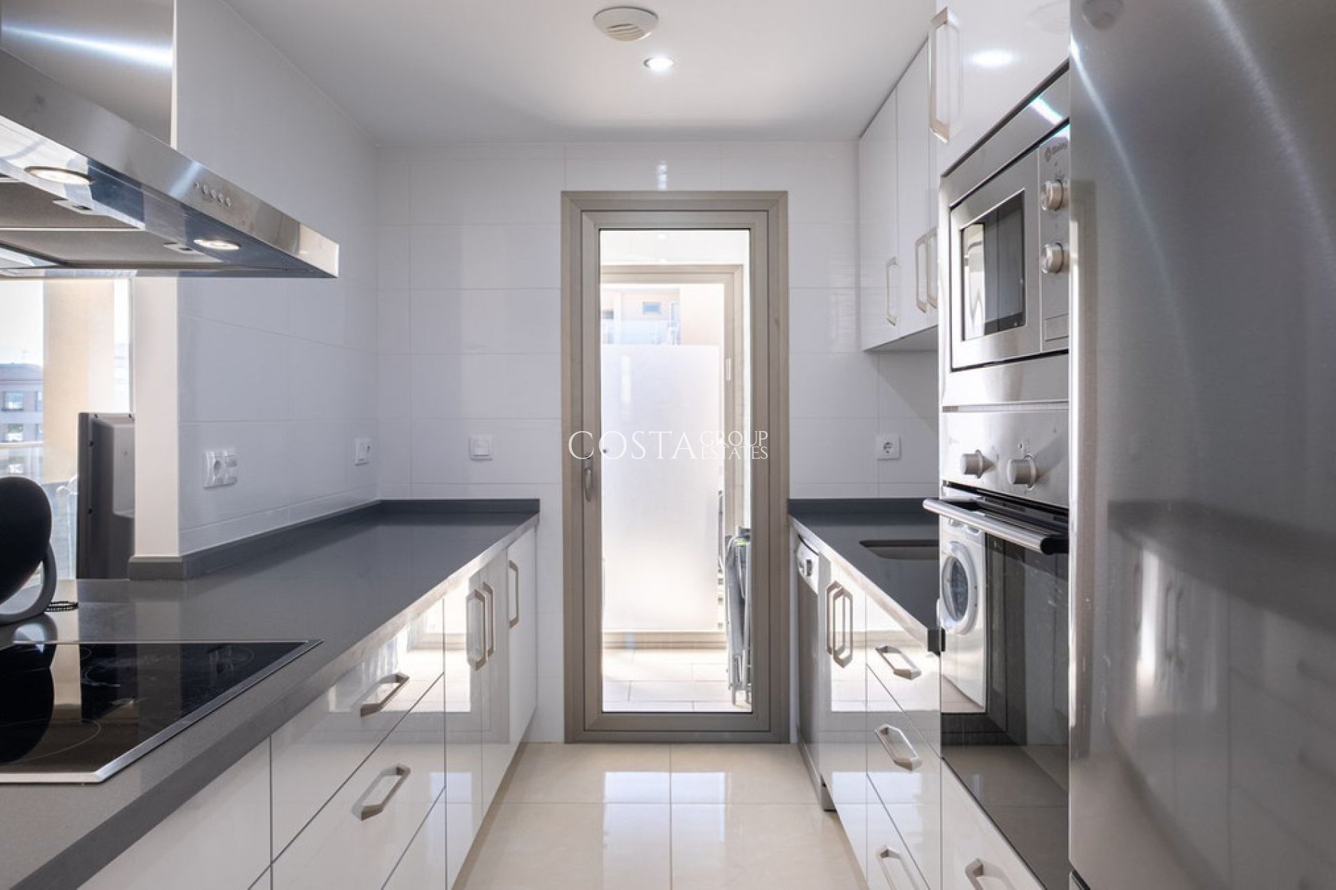 Odsprzedaż - Apartments -
Orihuela Costa - Villamartin