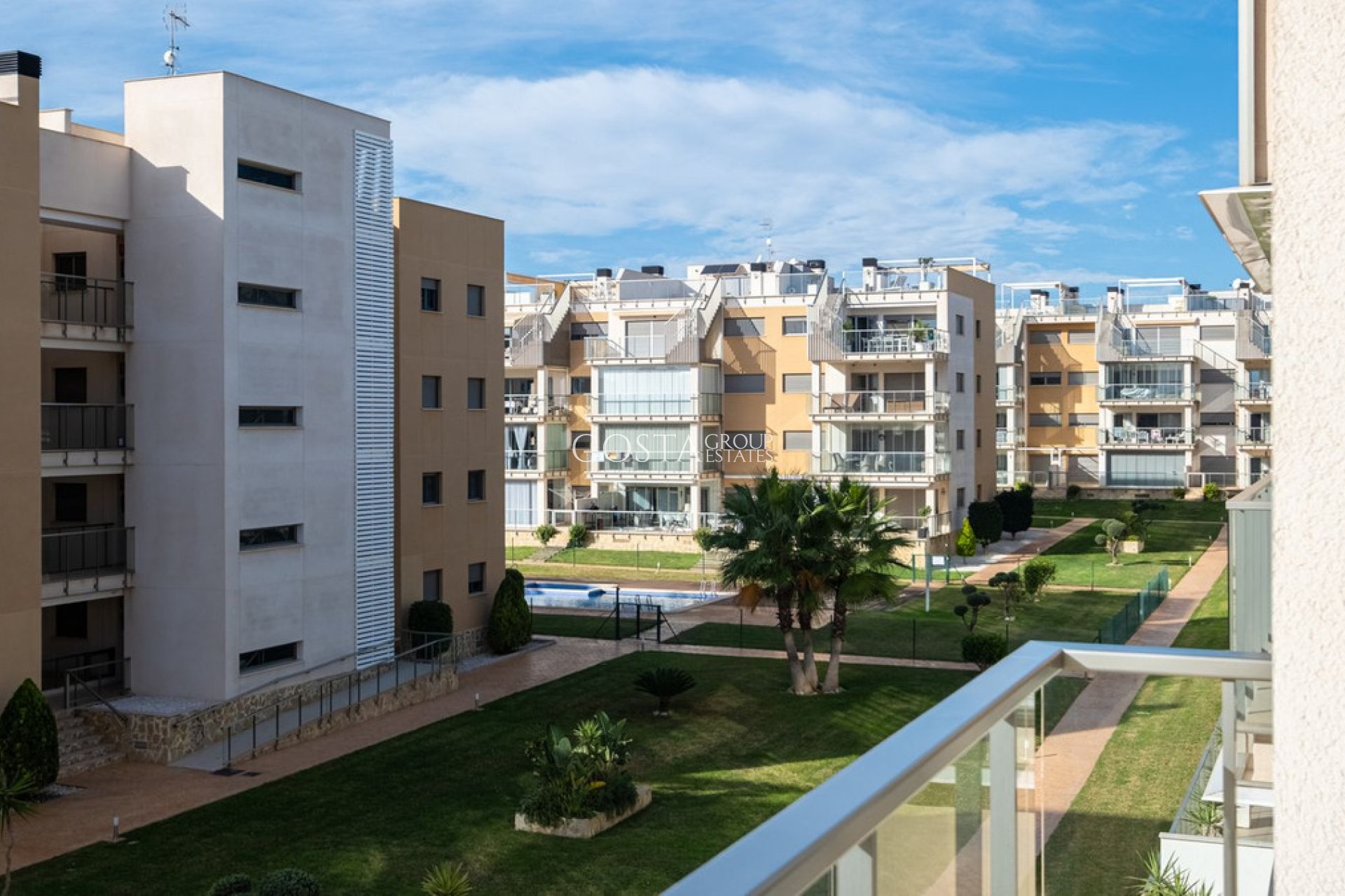 Odsprzedaż - Apartments -
Orihuela Costa - Villamartin