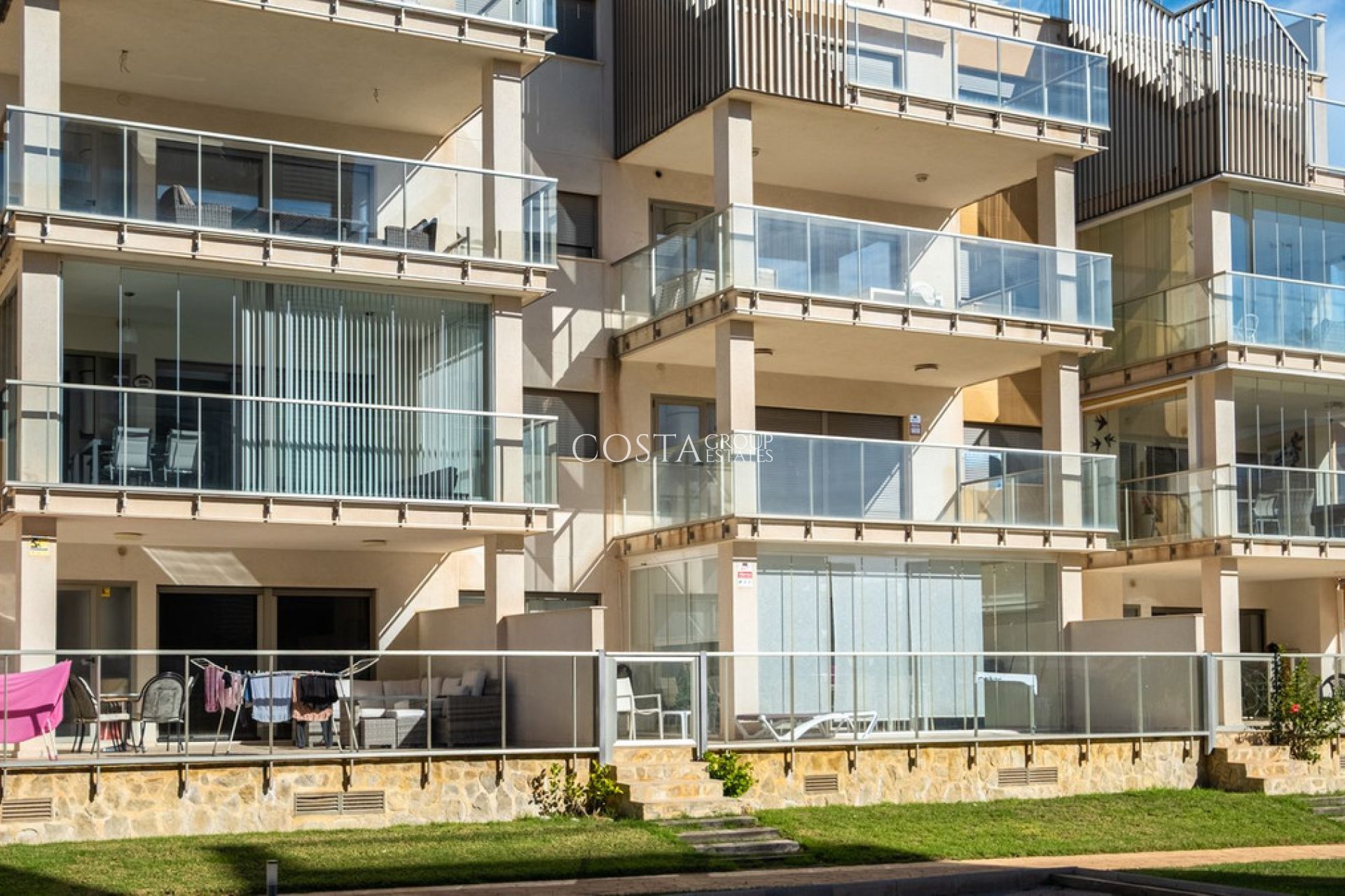 Odsprzedaż - Apartments -
Orihuela Costa - Villamartin