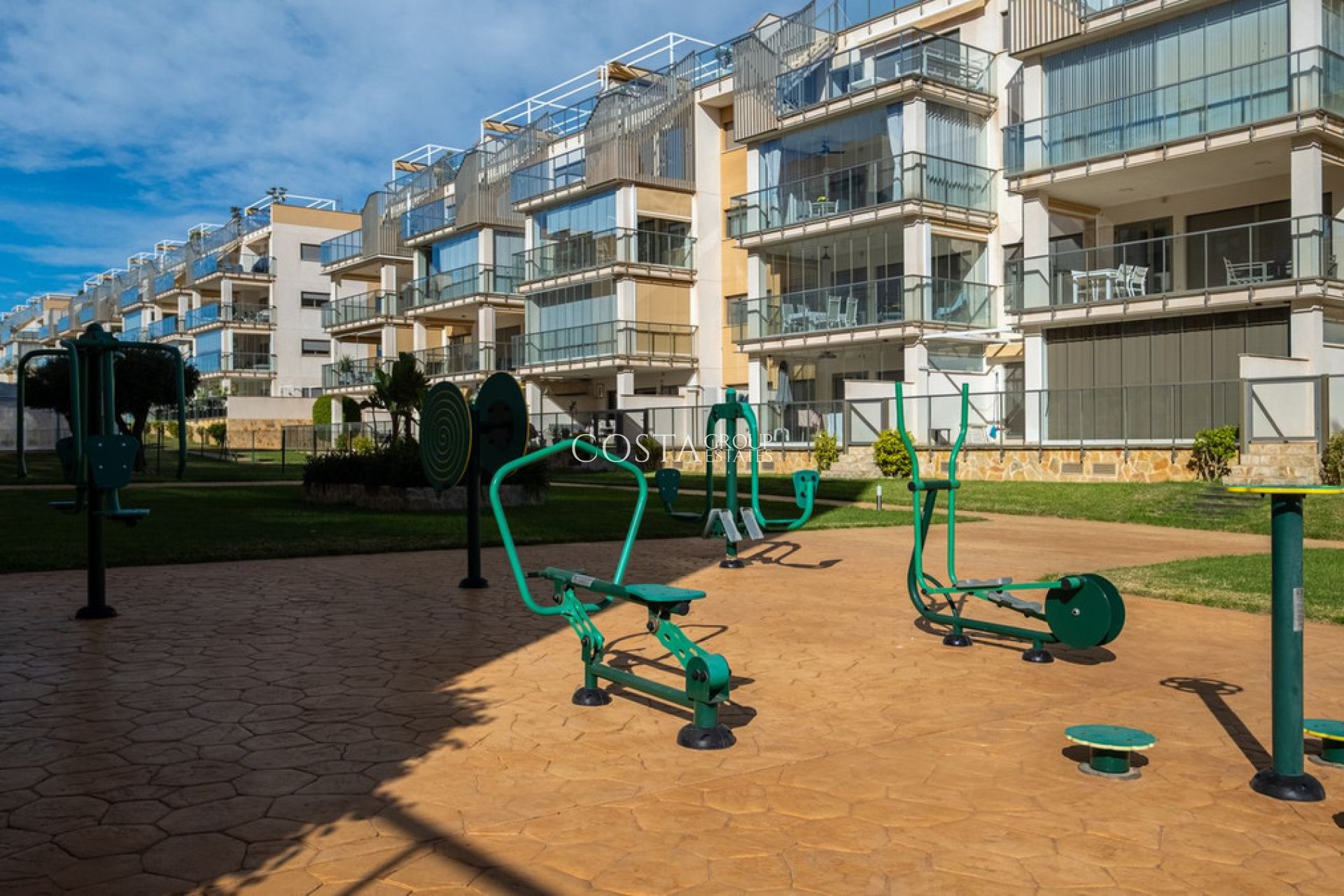 Odsprzedaż - Apartments -
Orihuela Costa - Villamartin