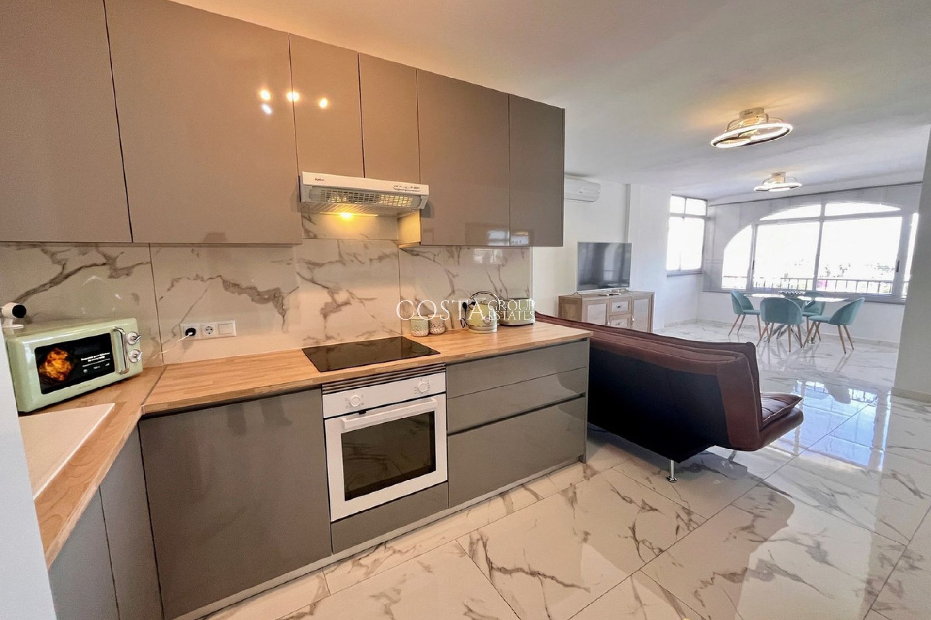 Odsprzedaż - Apartments -
Orihuela Costa - Villamartin