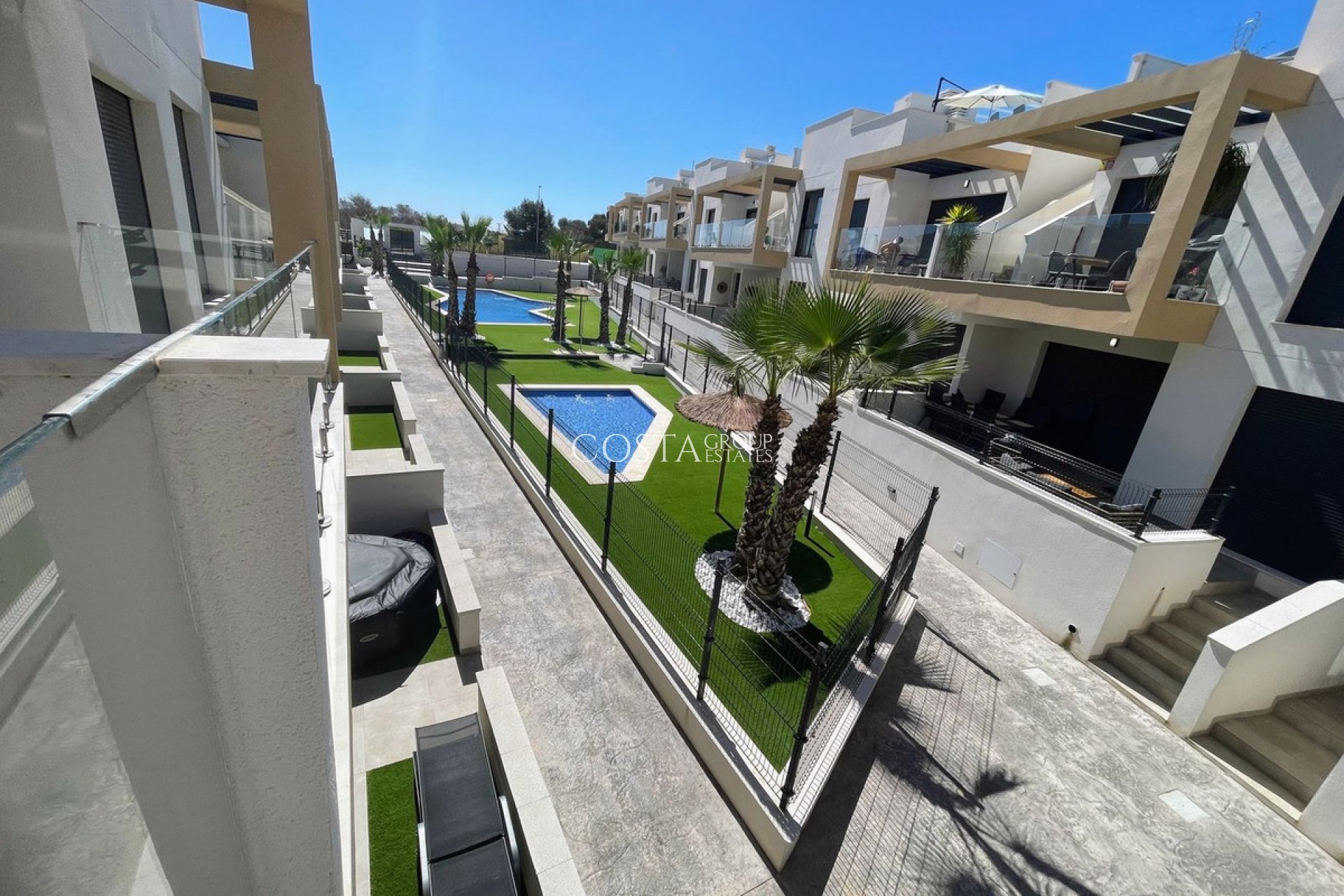 Odsprzedaż - Apartments -
Orihuela Costa - Villamartin