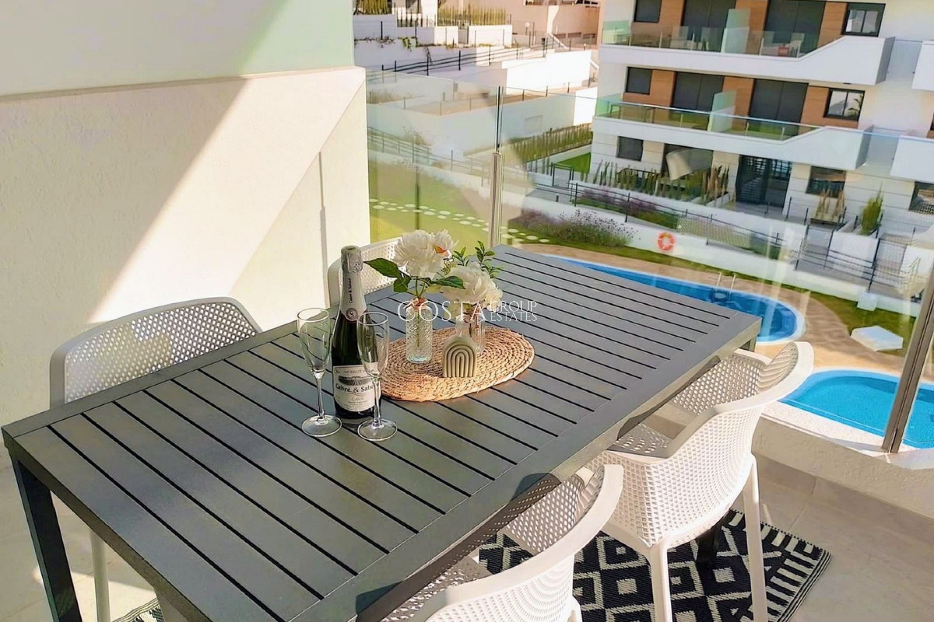 Odsprzedaż - Apartments -
Orihuela Costa - Villamartin