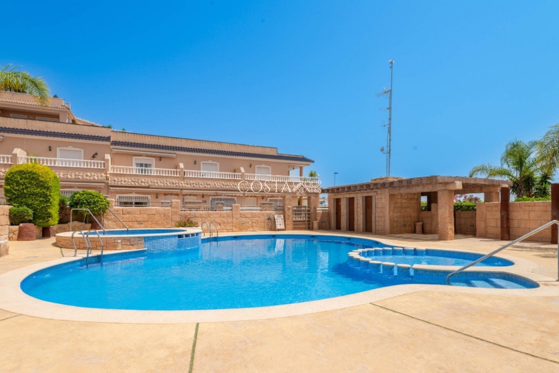 Odsprzedaż - Apartments -
Orihuela Costa - Villamartin