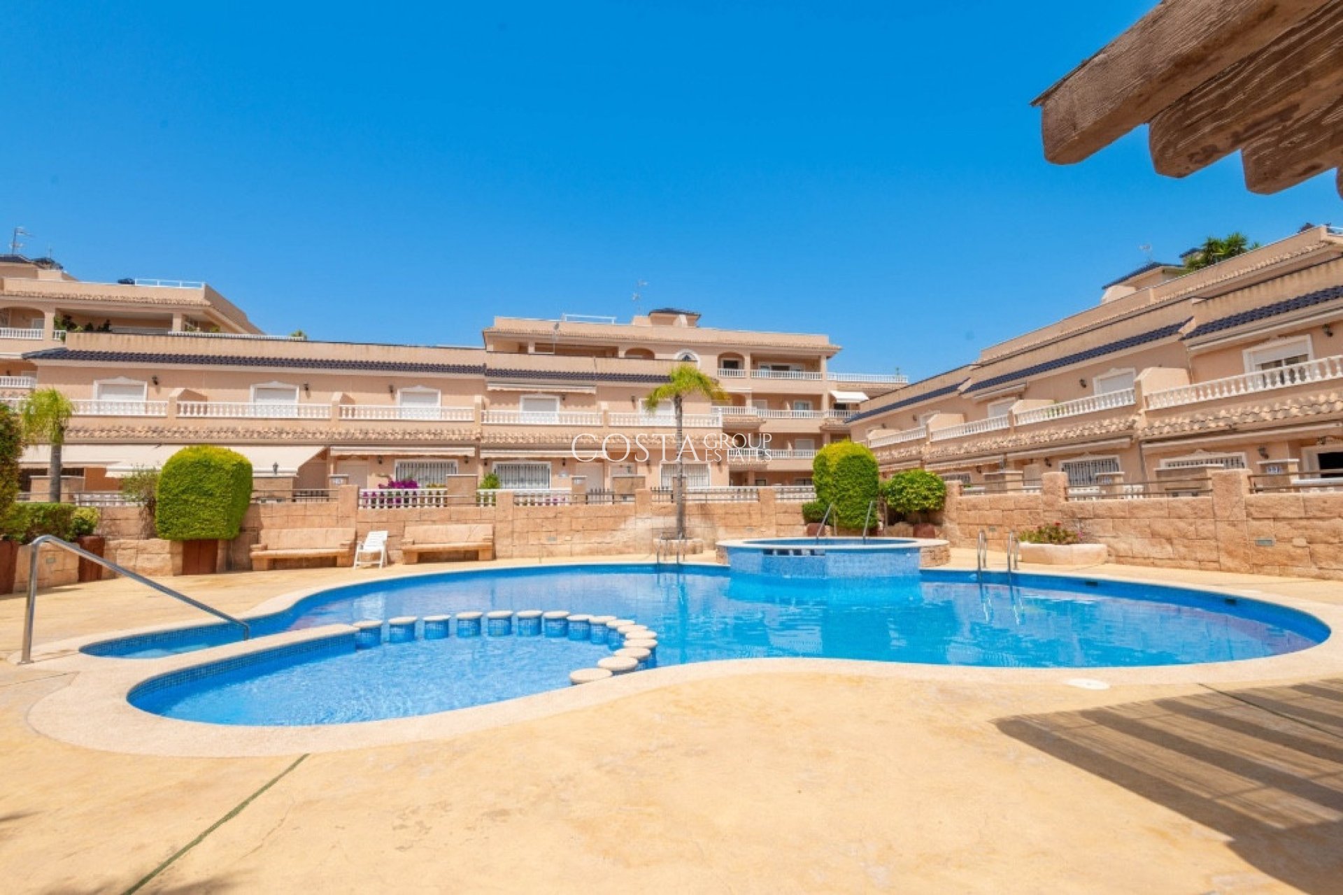 Odsprzedaż - Apartments -
Orihuela Costa - Villamartin