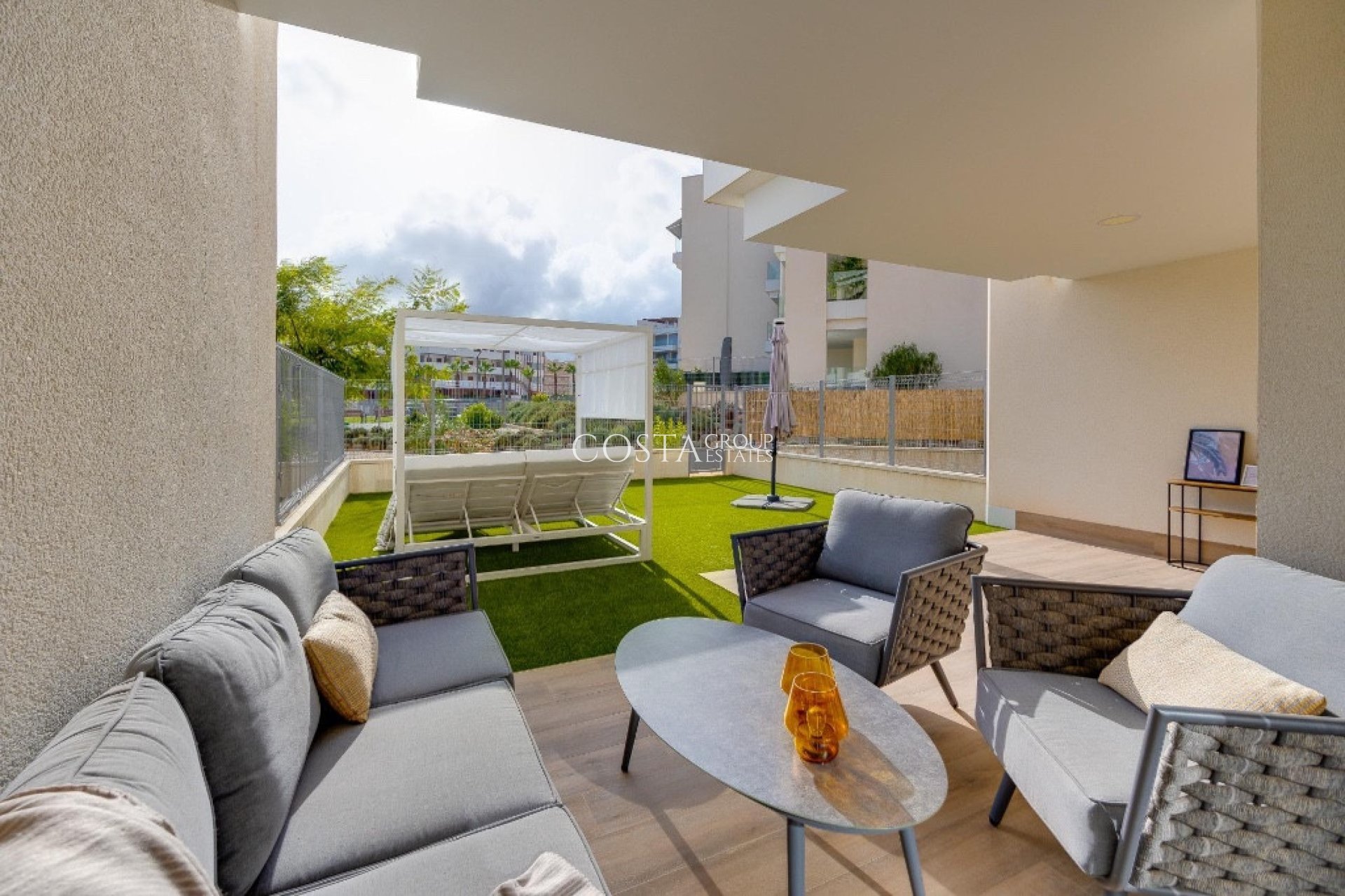 Odsprzedaż - Apartments -
Orihuela Costa - Villamartin