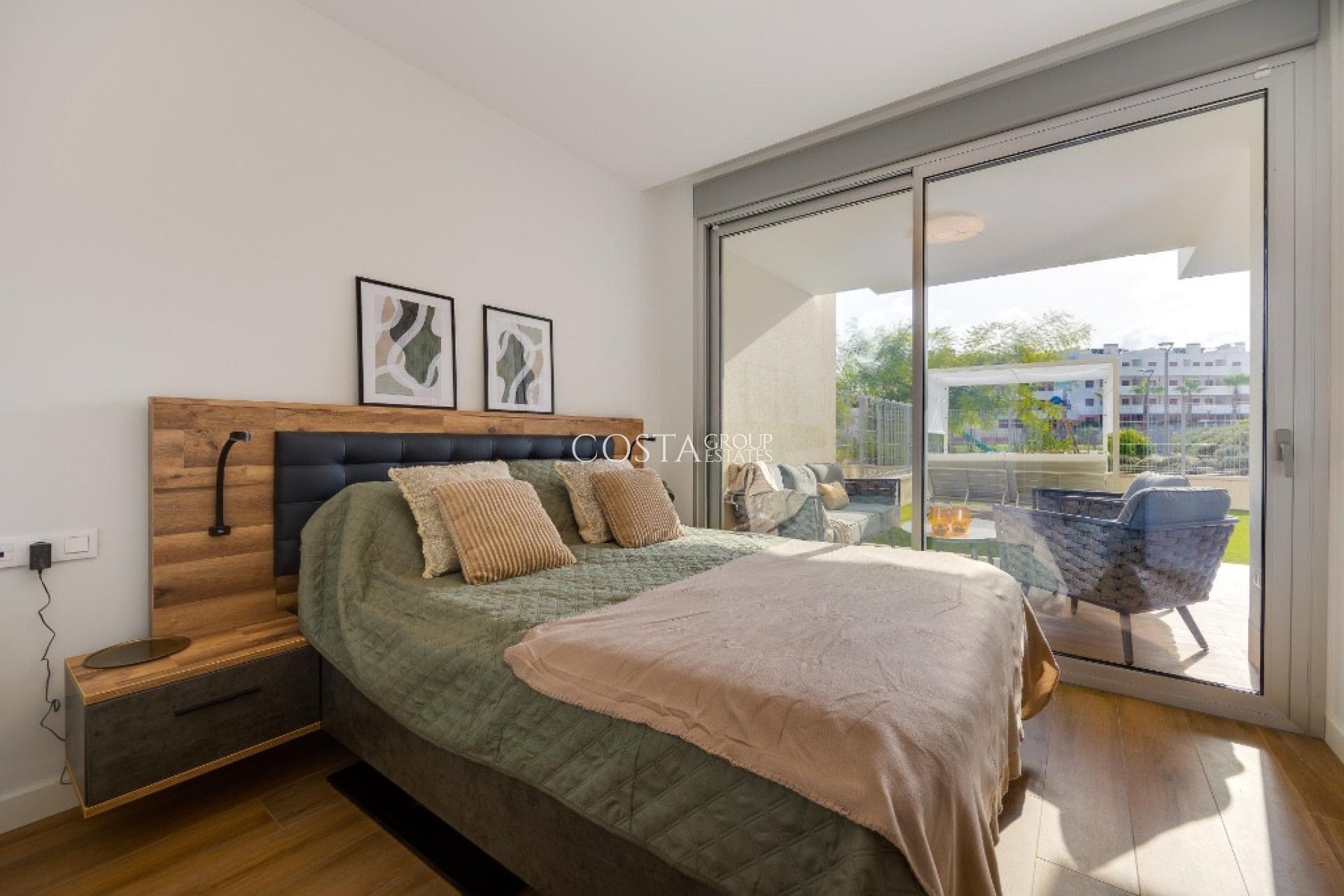 Odsprzedaż - Apartments -
Orihuela Costa - Villamartin