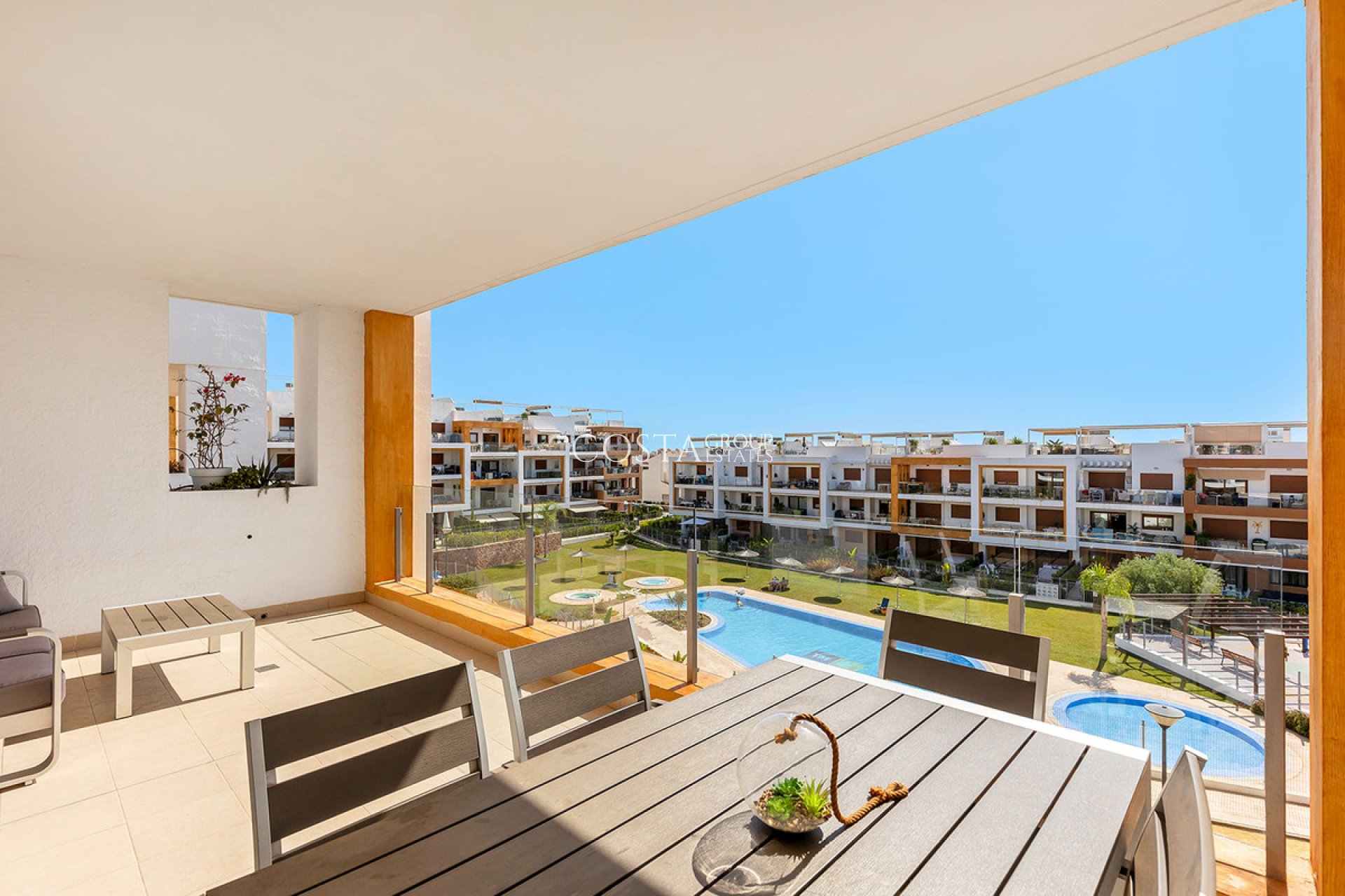 Odsprzedaż - Apartments -
Orihuela Costa - Villamartin