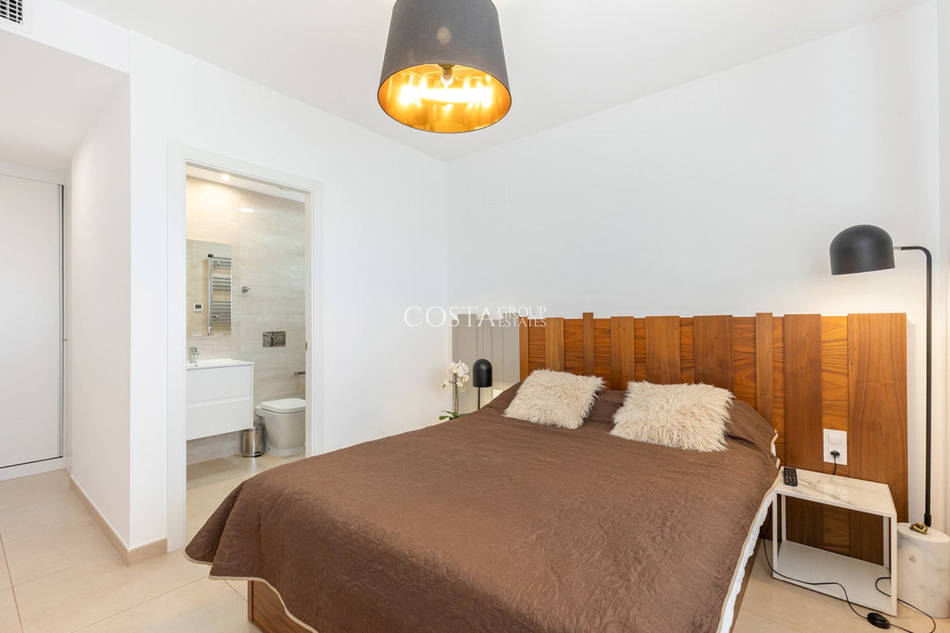 Odsprzedaż - Apartments -
Orihuela Costa - Villamartin