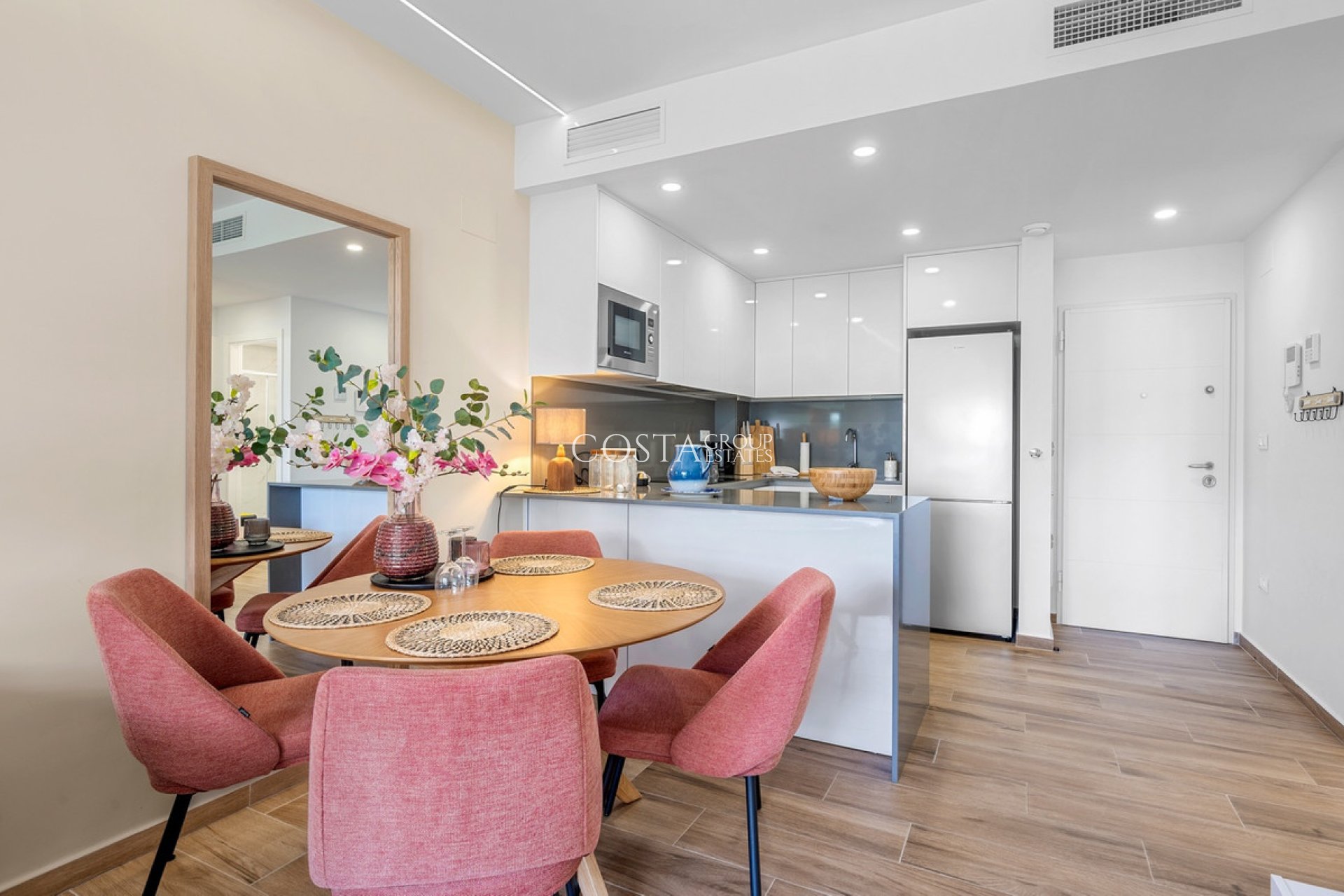 Odsprzedaż - Apartments -
Orihuela Costa - Villamartin