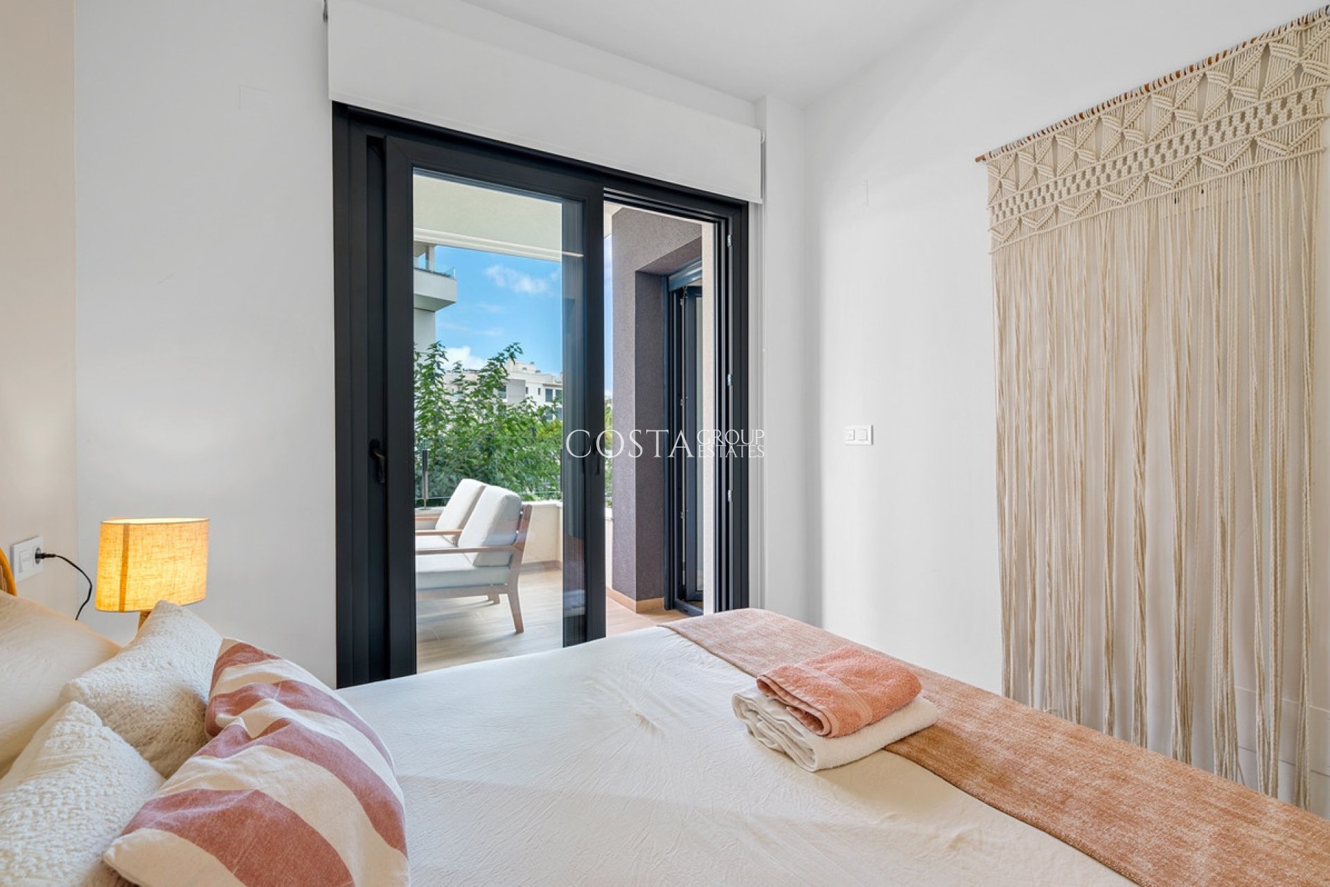Odsprzedaż - Apartments -
Orihuela Costa - Villamartin