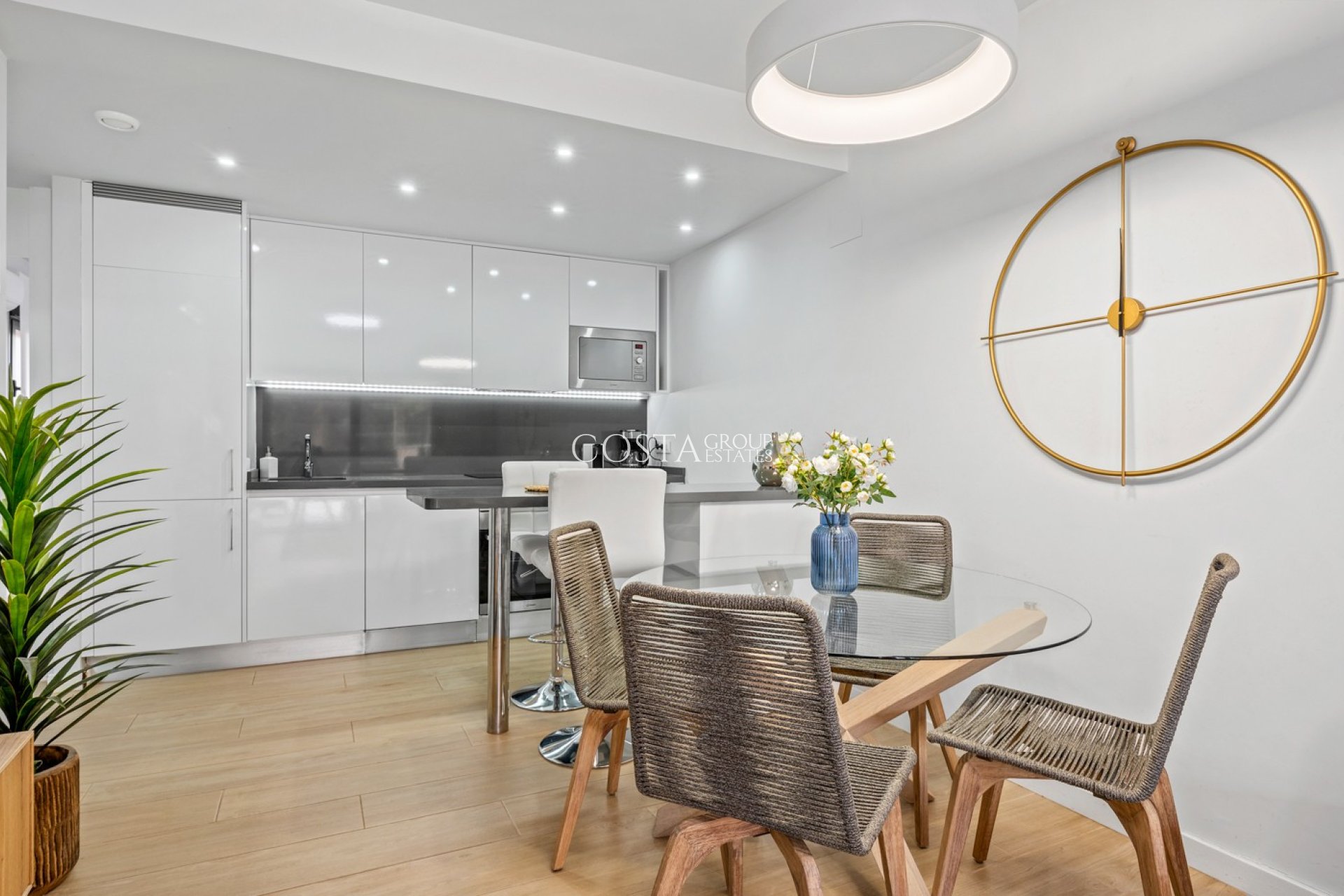 Odsprzedaż - Apartments -
Orihuela Costa - Villamartín