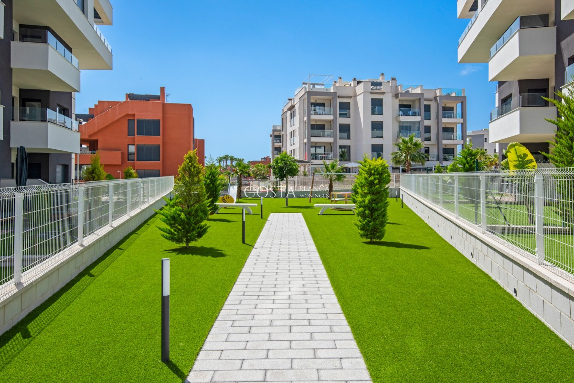 Odsprzedaż - Apartments -
Orihuela Costa - Villamartín