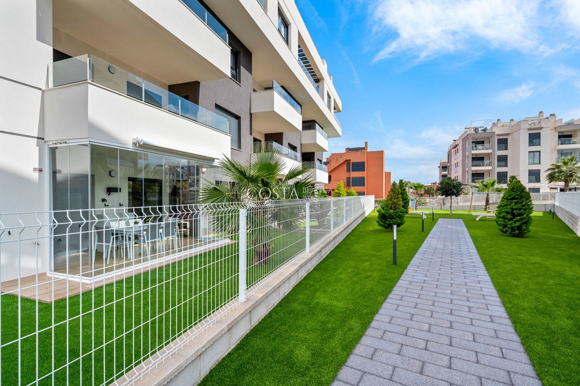 Odsprzedaż - Apartments -
Orihuela Costa - Villamartín